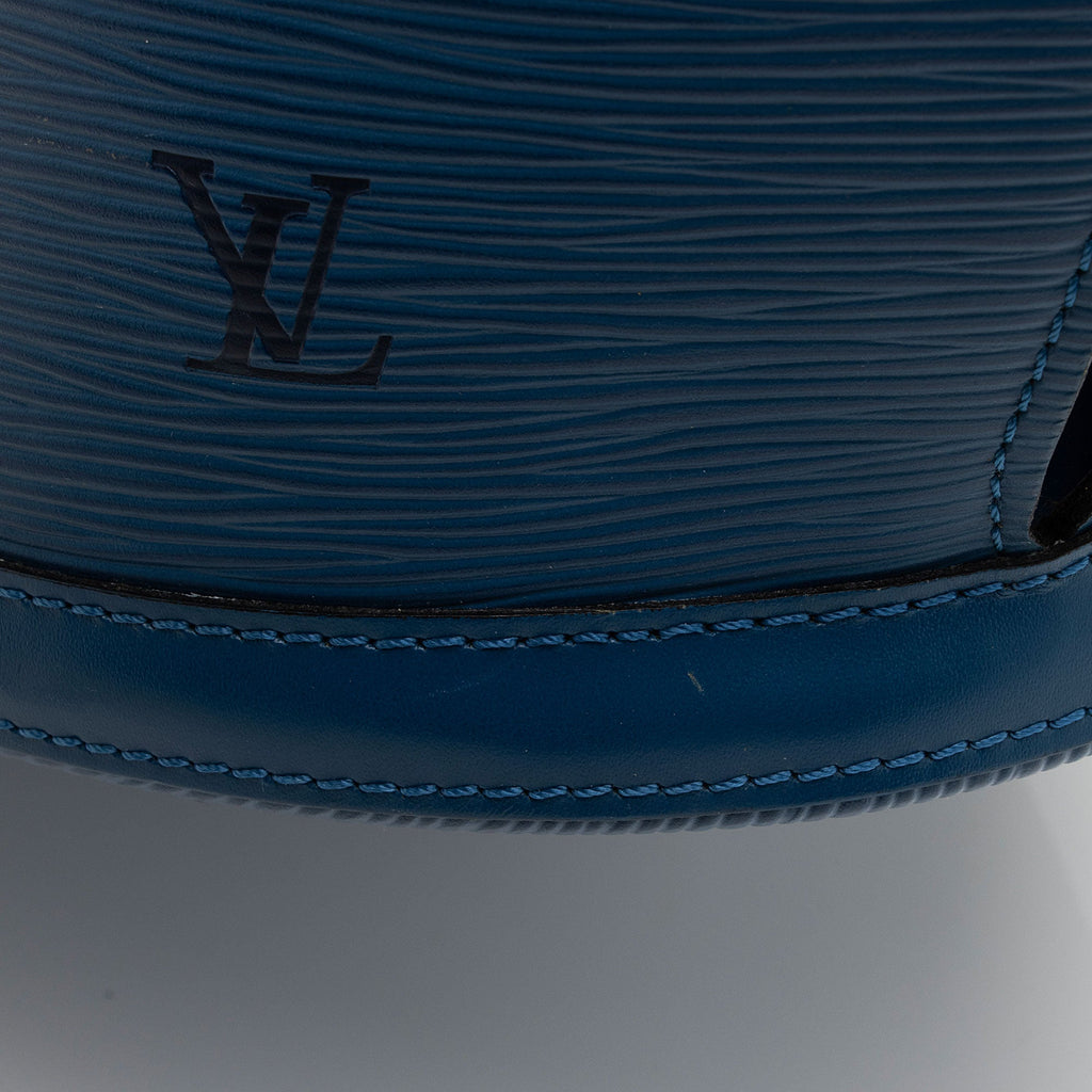 Louis Vuitton Vintage Epi Leather St. Jacques GM Shoulder Bag (SHF-gtFoLI)