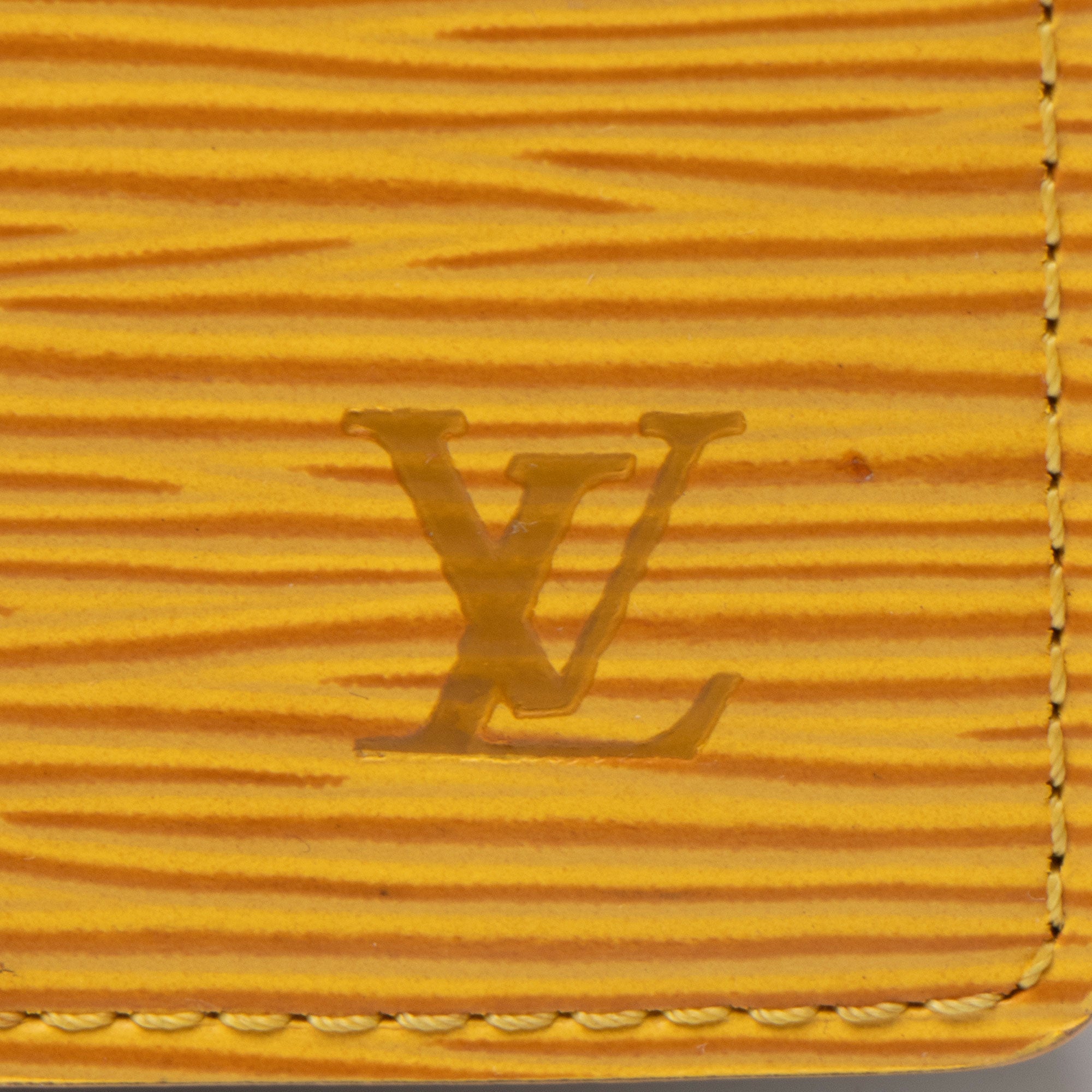 Louis Vuitton Vintage Epi Leather Small Agenda Cover