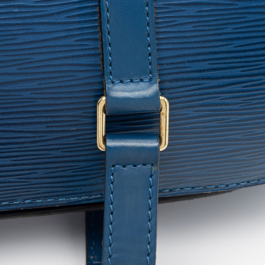 Louis Vuitton Vintage Epi Leather Soufflot Satchel (SHF-lrNUd8)