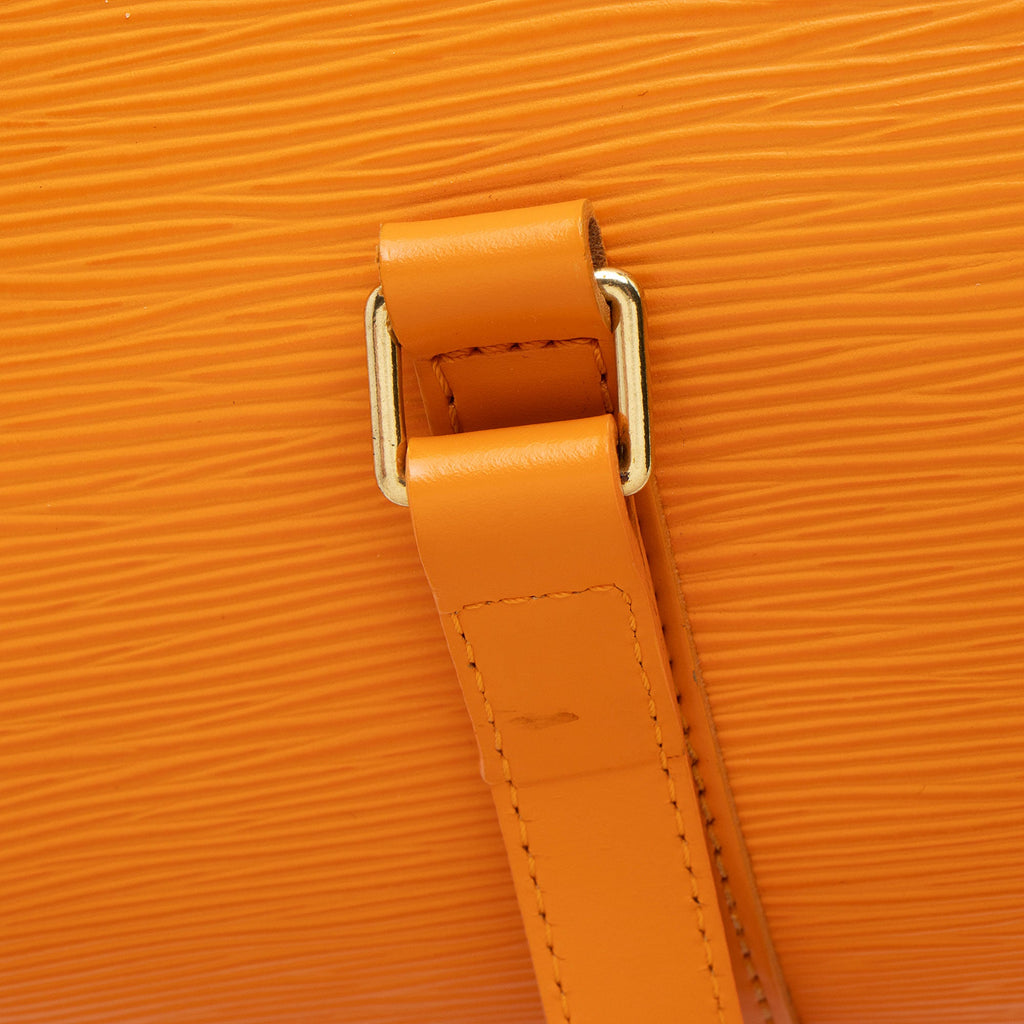 Louis Vuitton Vintage Epi Leather Soufflot Satchel (SHF-Fn21ju)