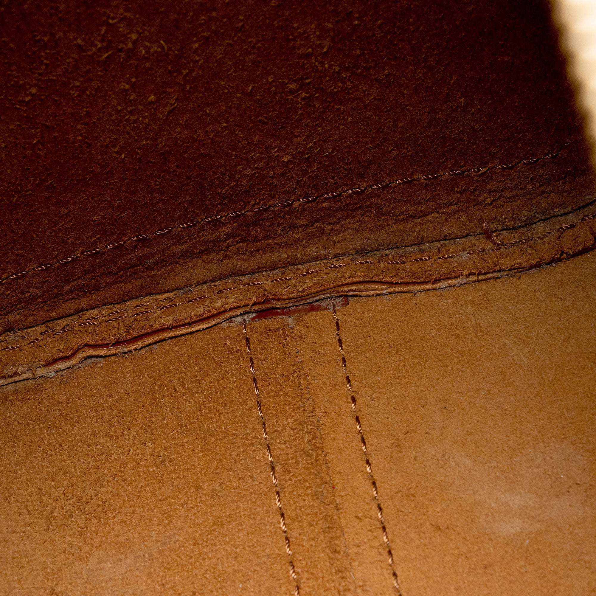 Louis Vuitton Vintage Epi Leather Speedy 25 Satchel (SHF-22188)