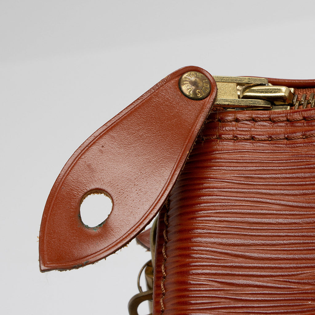Louis Vuitton Vintage Epi Leather Speedy 30 Satchel (SHF-ihPRBc)
