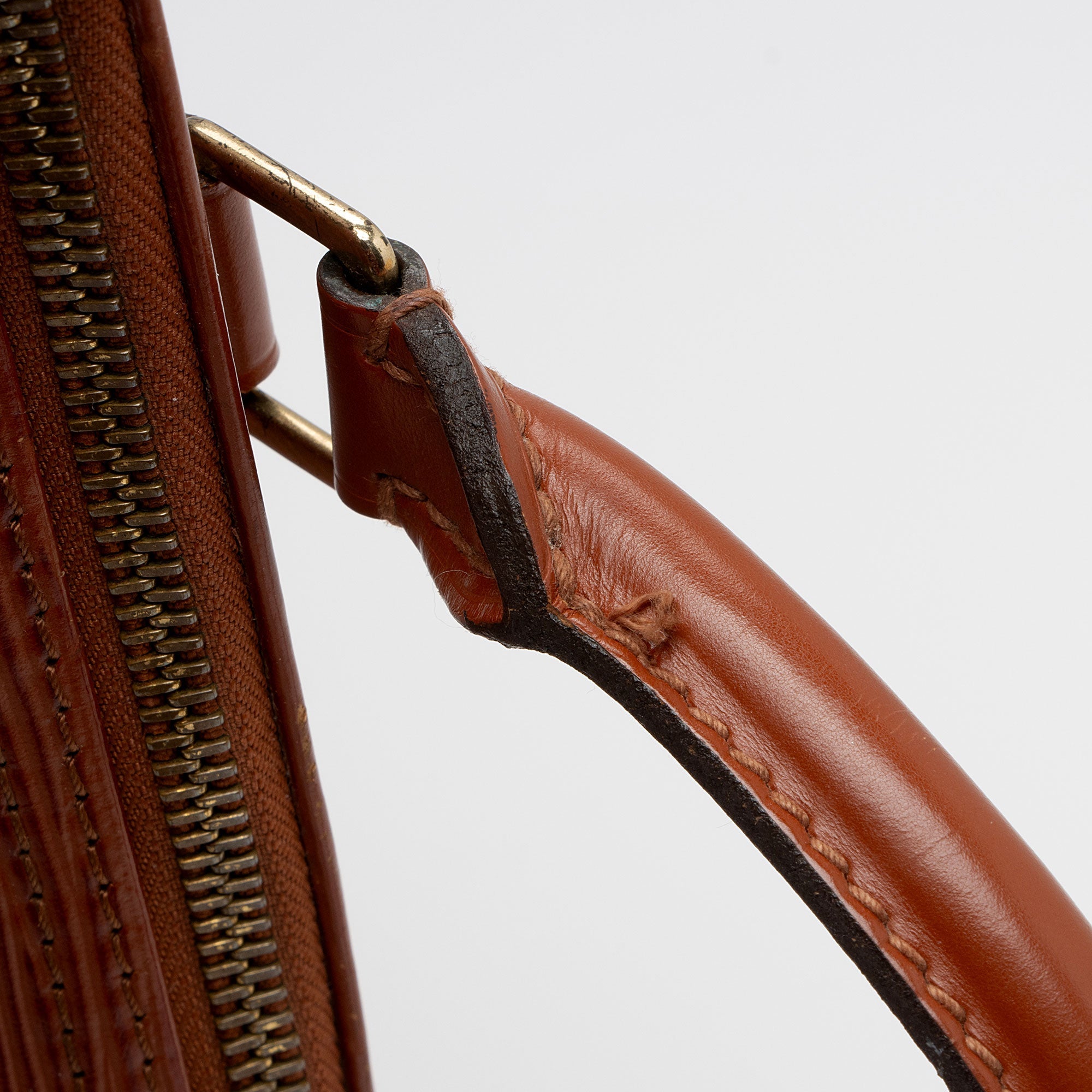 Louis Vuitton Vintage Epi Leather Speedy 30 Satchel (SHF-ihPRBc)