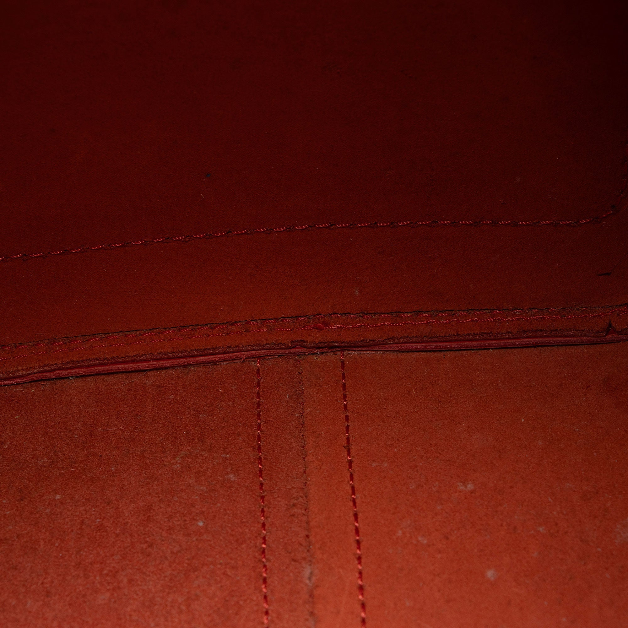 Louis Vuitton Vintage Epi Leather Speedy 30 Satchel (SHF-xpAfb1)