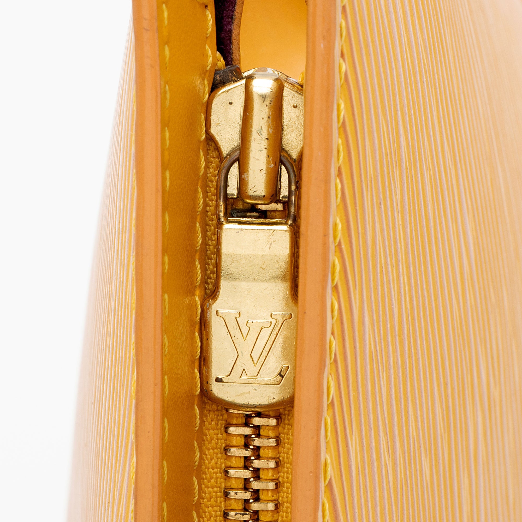 Louis Vuitton Vintage Epi Leather St. Jacques PM Shoulder Bag (SHF-08in0A)