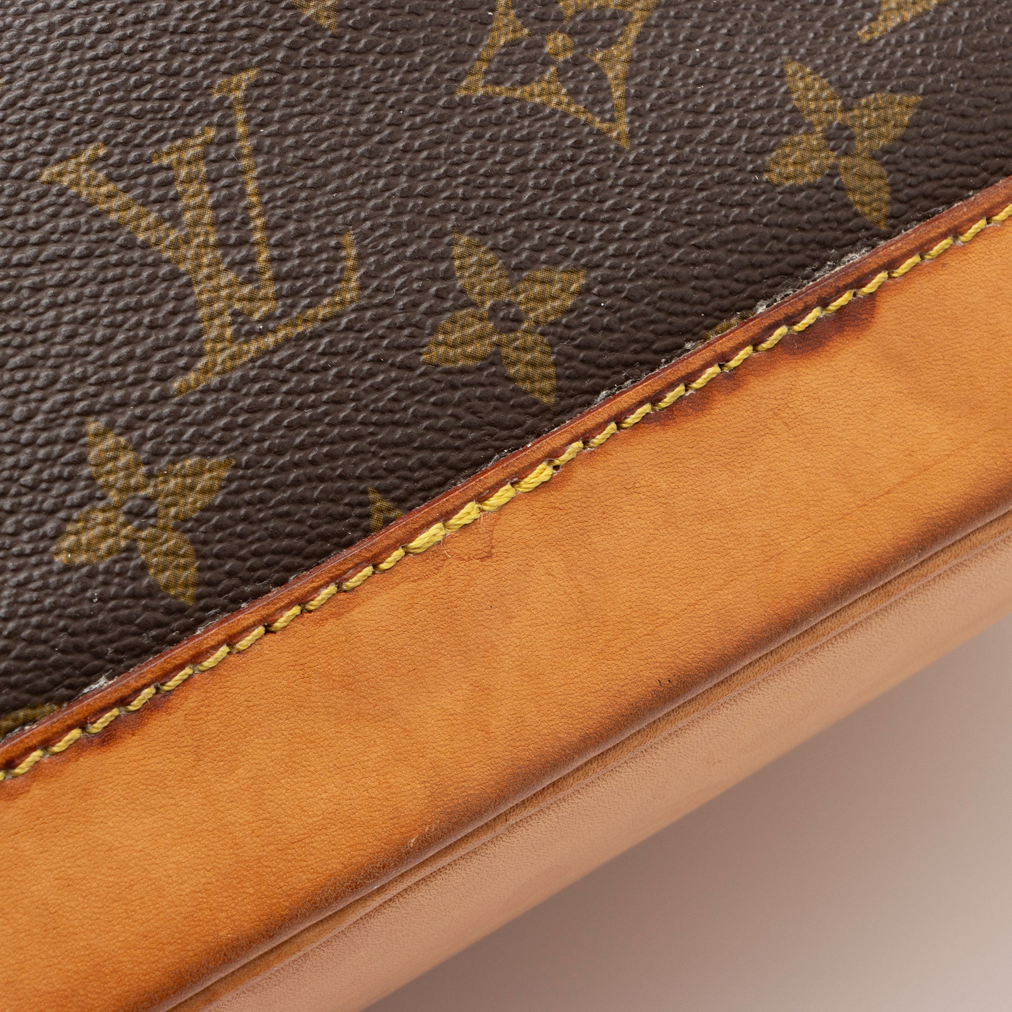 Louis Vuitton Vintage Monogram Canvas Alma PM Satchel - FINAL SALE (SHF-kGVhHn)
