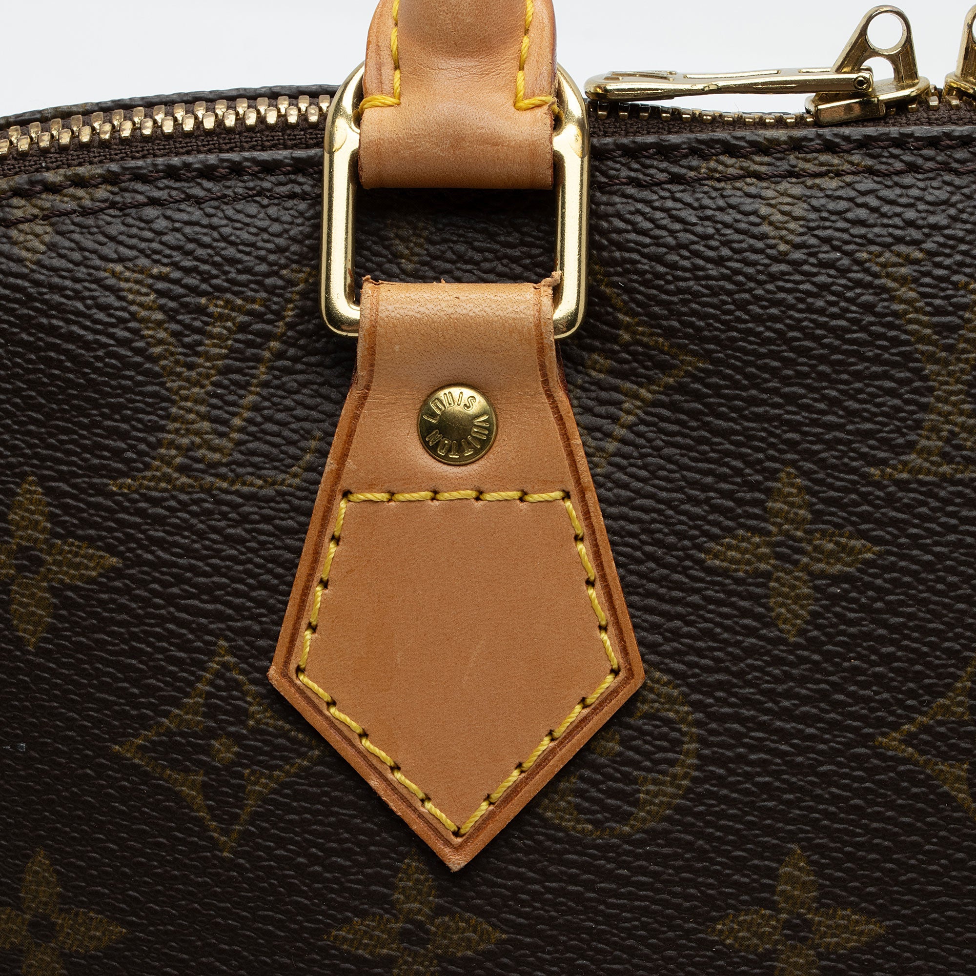 Louis Vuitton Vintage Monogram Canvas Alma PM Satchel (SHF-Z8pdA9)