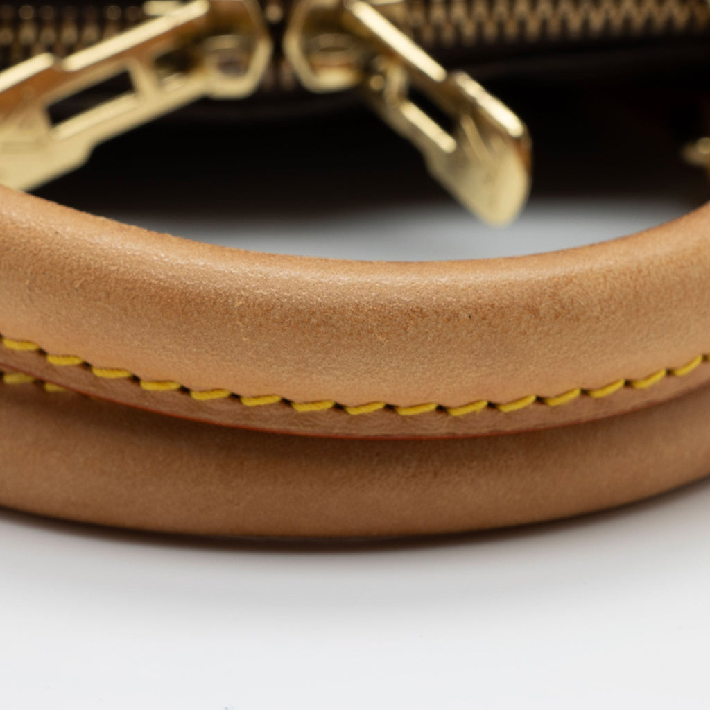 Louis Vuitton Vintage Monogram Canvas Alma PM Satchel (SHF-Z8pdA9)