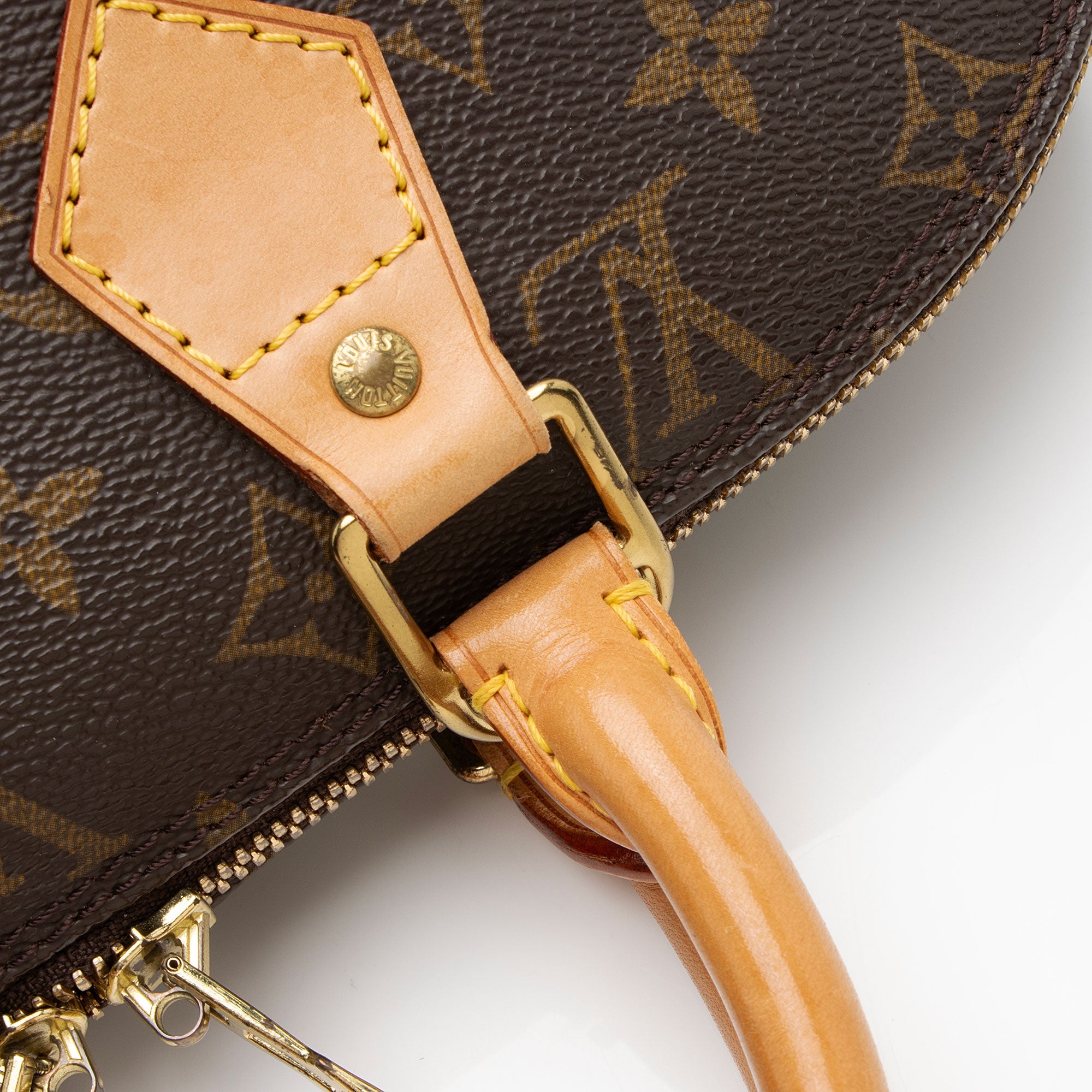 Louis Vuitton Vintage Monogram Canvas Alma PM Satchel (SHF-25edE1)