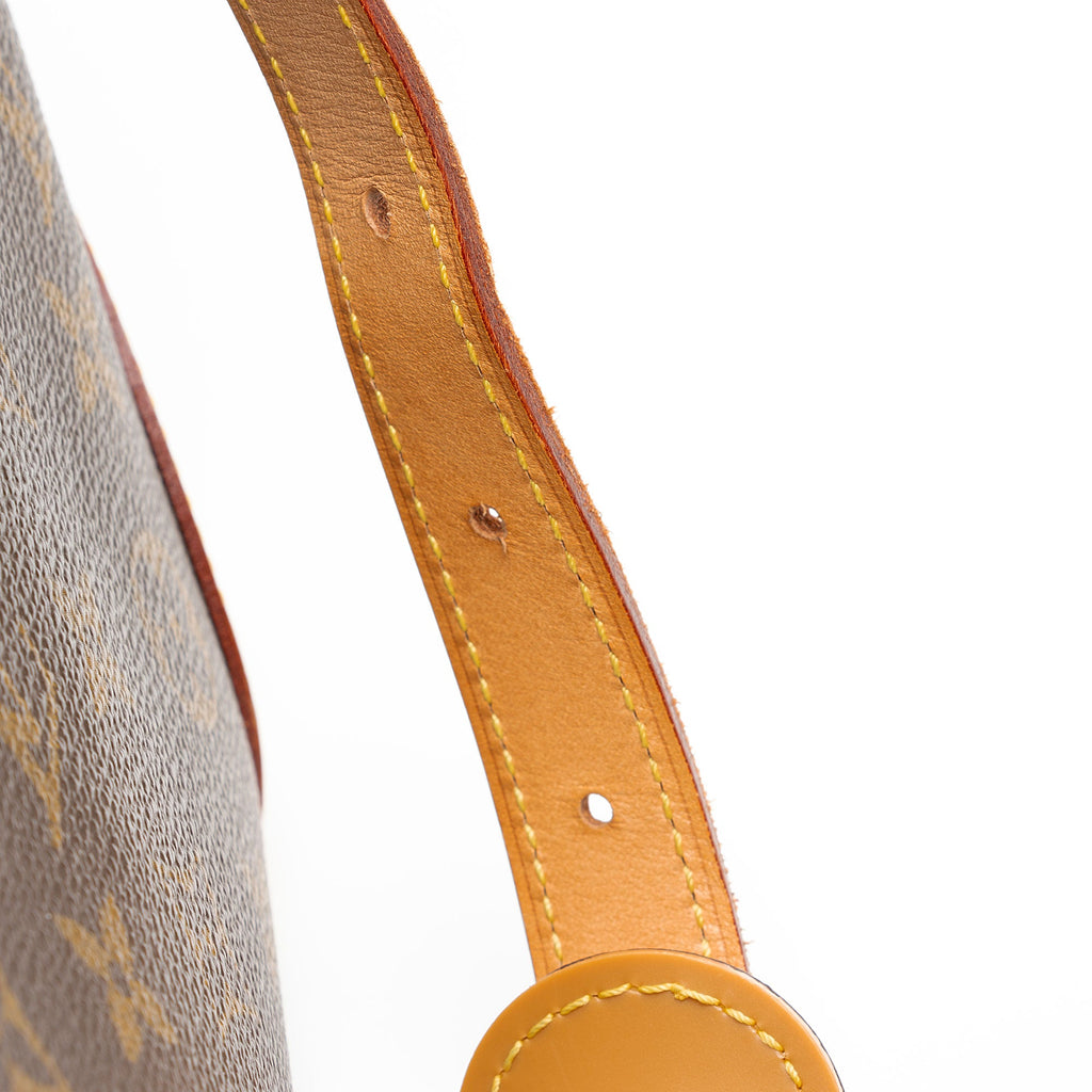 Louis Vuitton Vintage Monogram Canvas Boulogne PM Shoulder Bag (SHF-J630qs)