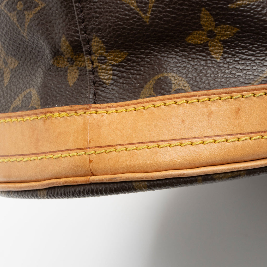 Louis Vuitton Vintage Monogram Canvas Bucket GM Tote (SHF-nQDvZ0)