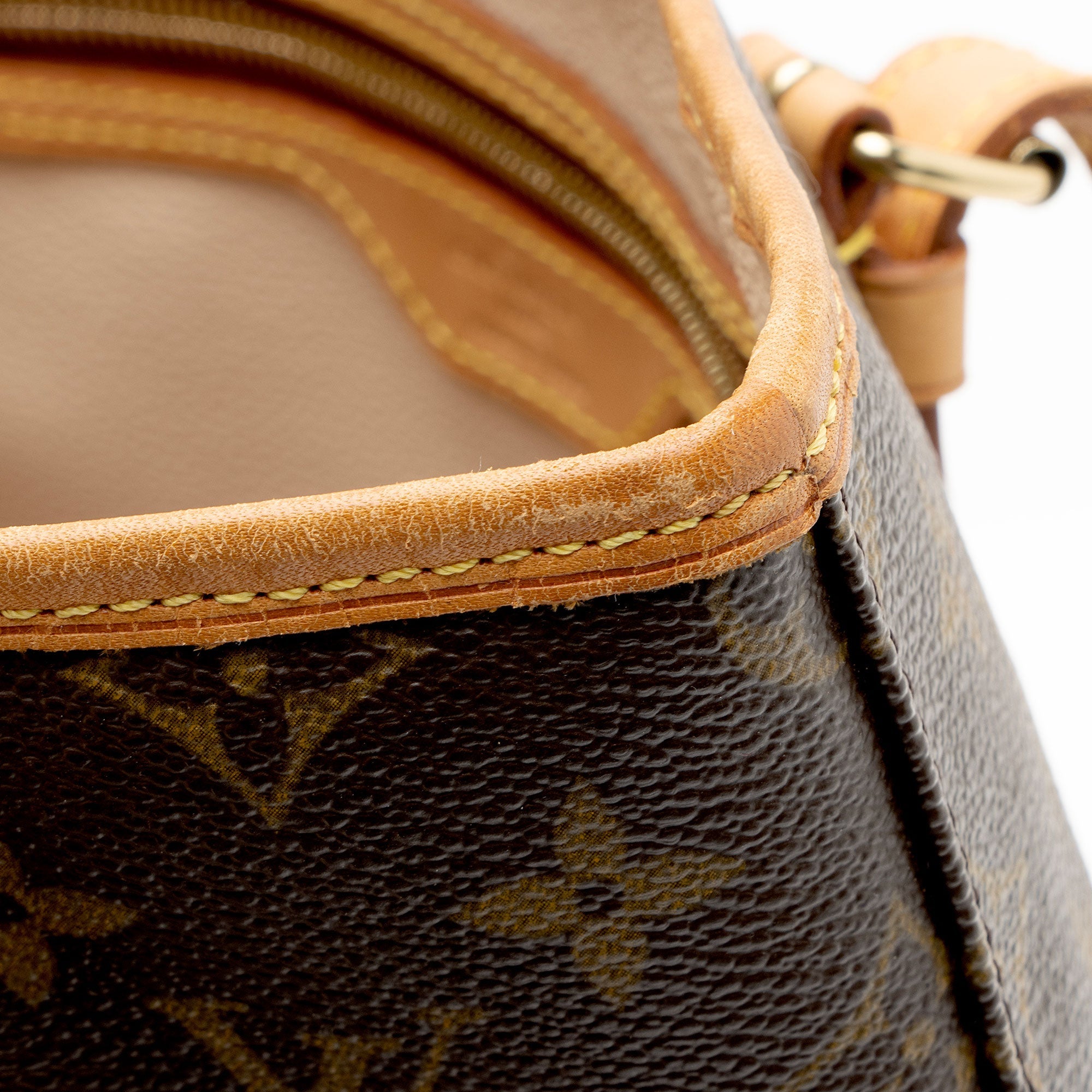 Louis Vuitton Vintage Monogram Canvas Bucket GM Tote