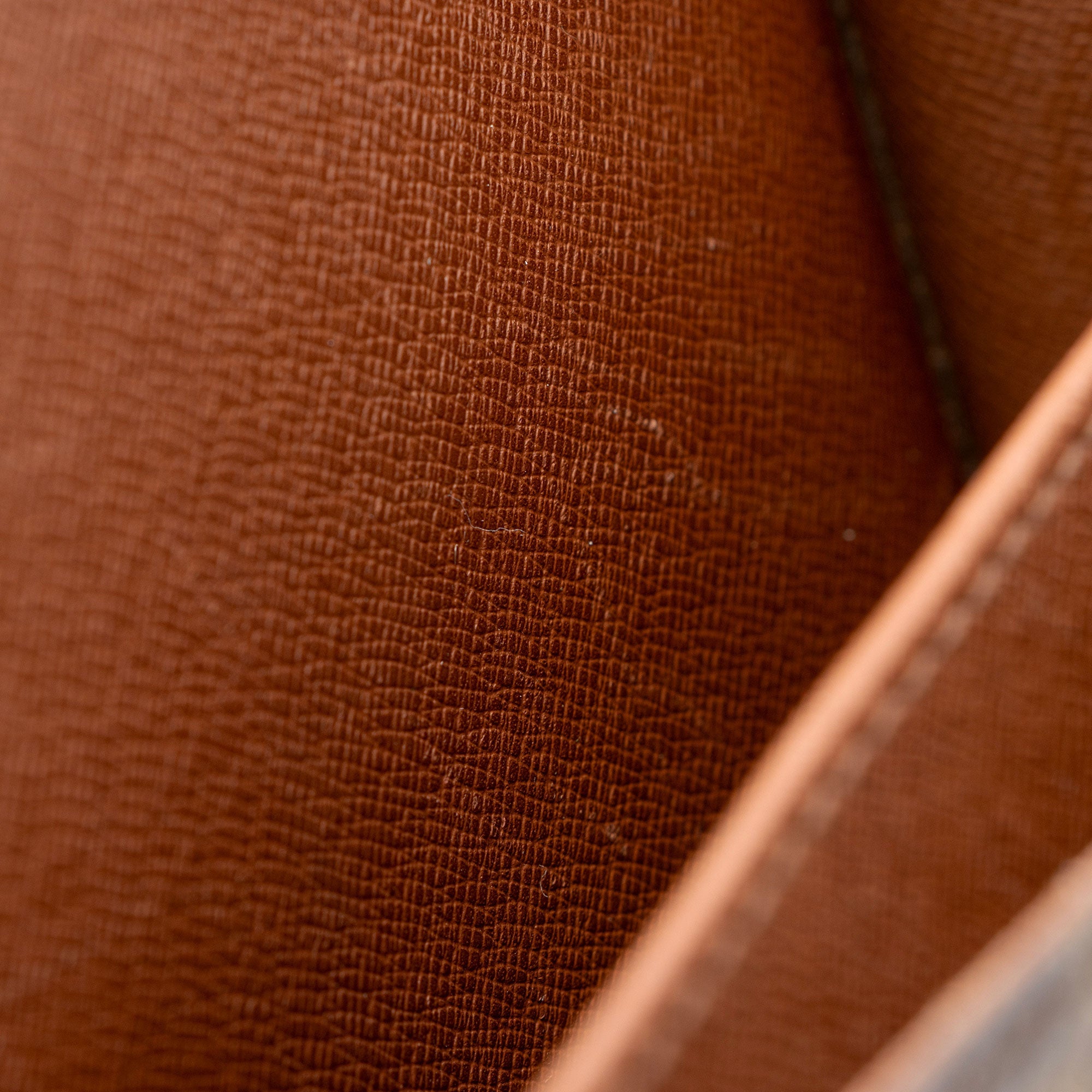Louis Vuitton Vintage Monogram Canvas Cartouchiere GM Shoulder Bag (SHF-PPHKCM)