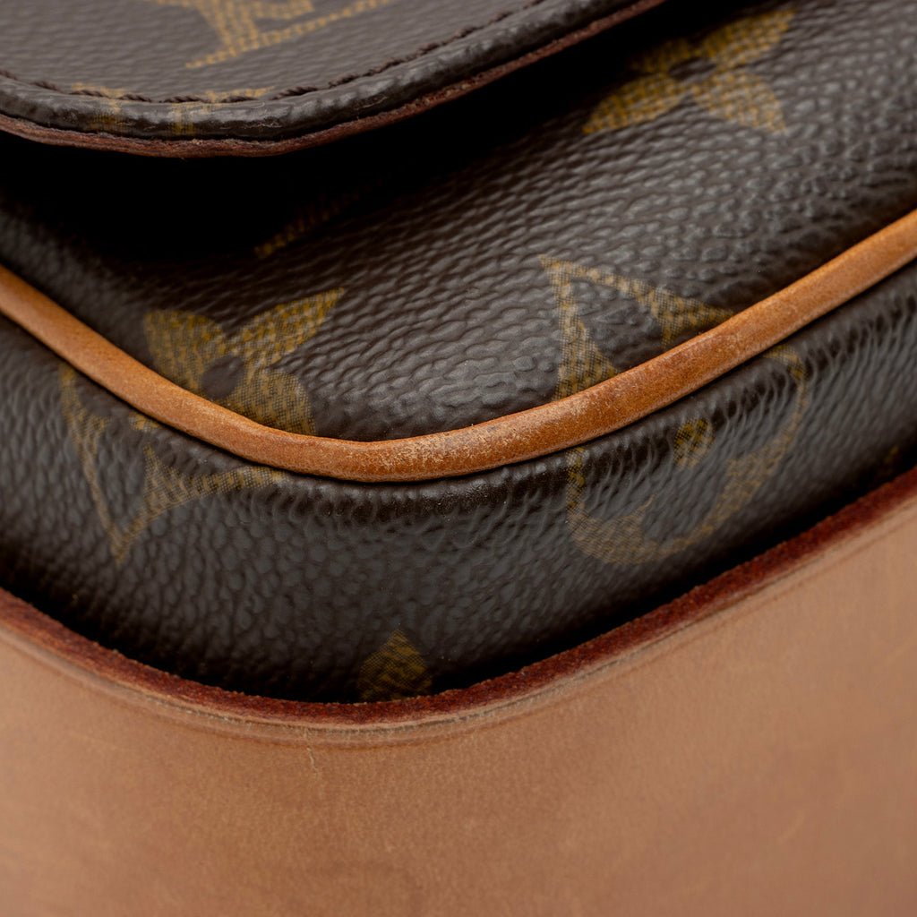 Louis Vuitton Vintage Monogram Canvas Cartouchiere MM Shoulder Bag (SHF-Ns6wrZ)