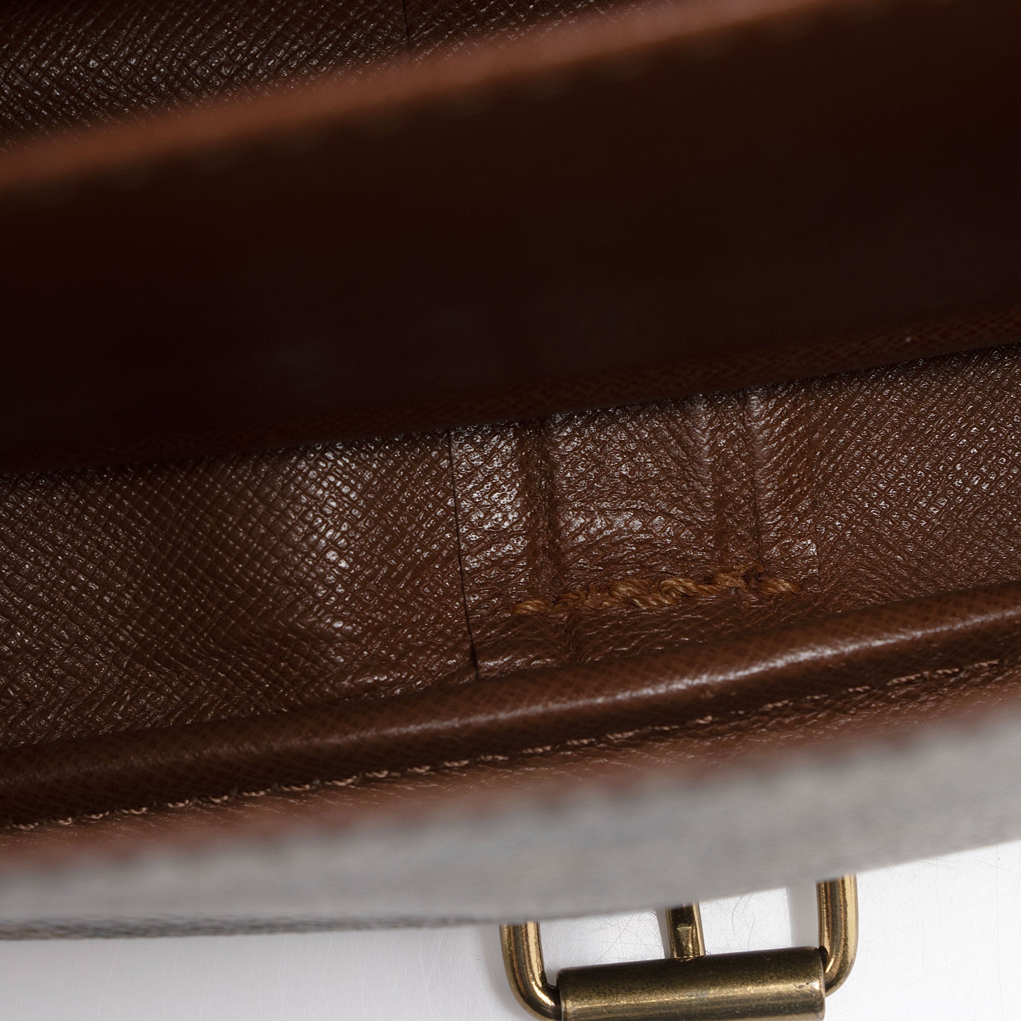 Louis Vuitton Vintage Monogram Canvas Cartouchiere MM Shoulder Bag (SHF-7VUXQB)