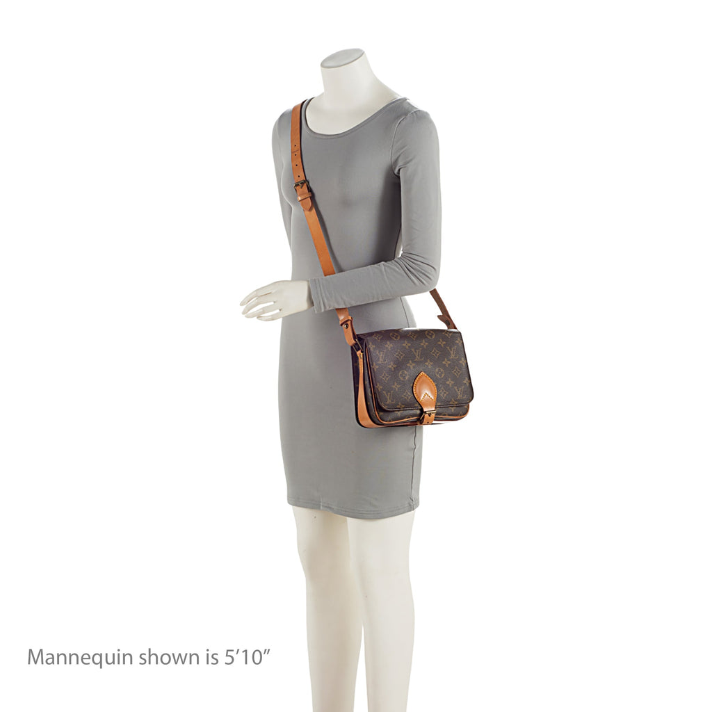 Louis Vuitton Vintage Monogram Canvas Cartouchiere MM Shoulder Bag (SHF-eoZXZQ)