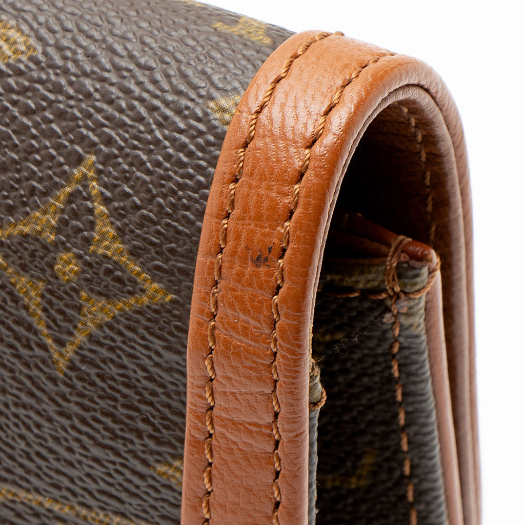 Louis Vuitton Vintage Monogram Canvas Dame 29 Clutch