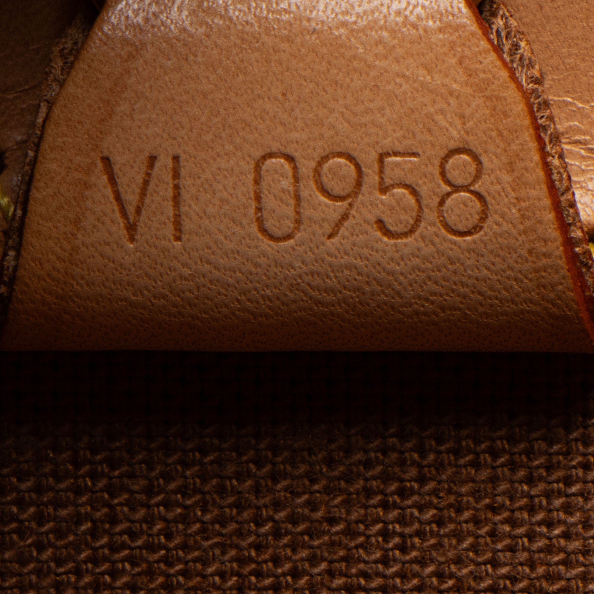Louis Vuitton Vintage Monogram Canvas Ellipse GM Shoulder Bag