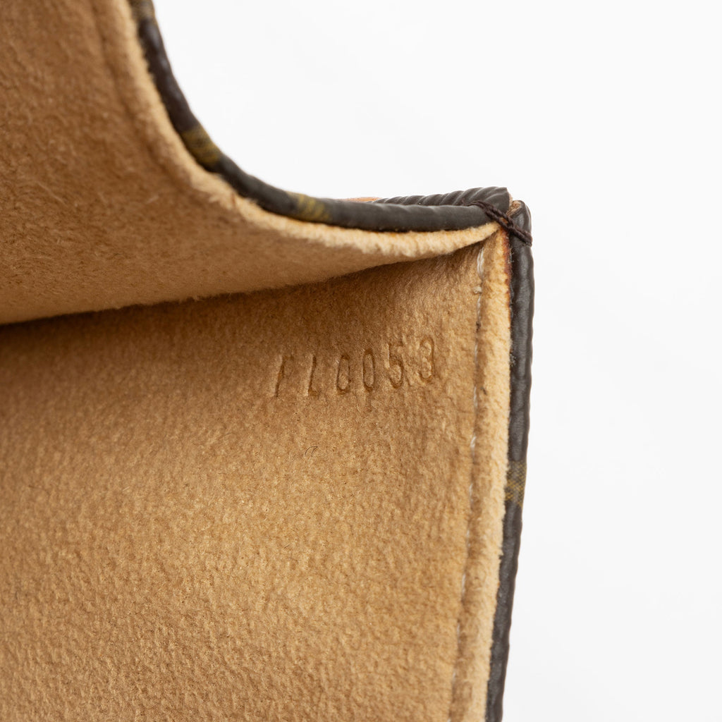 Louis Vuitton Vintage Monogram Canvas Florentine Pochette Belt Bag (SHF-DMF7dT)