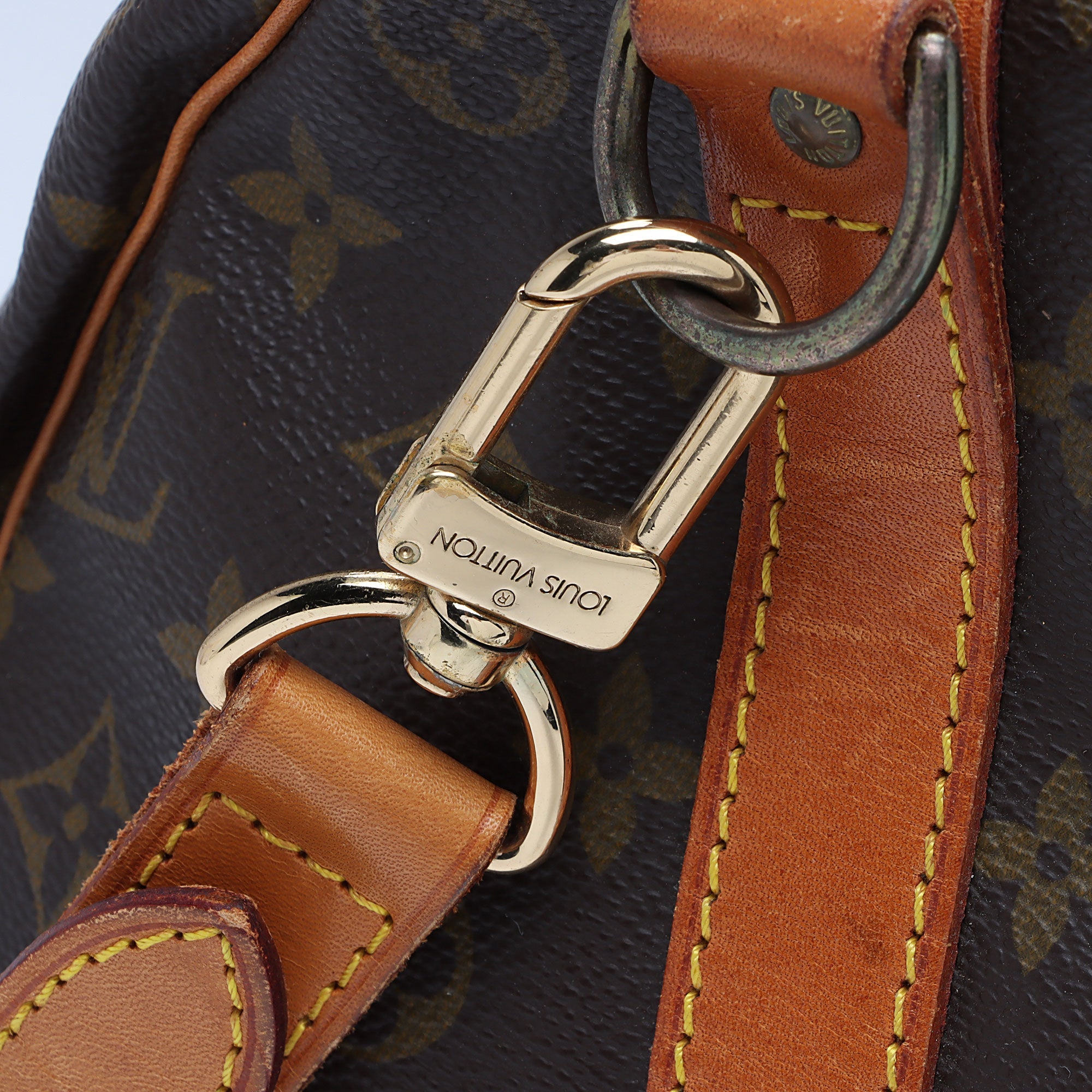 Louis Vuitton Vintage Monogram Canvas Keepall Bandouliere 50 Duffle Bag (SHF-vjjT94)