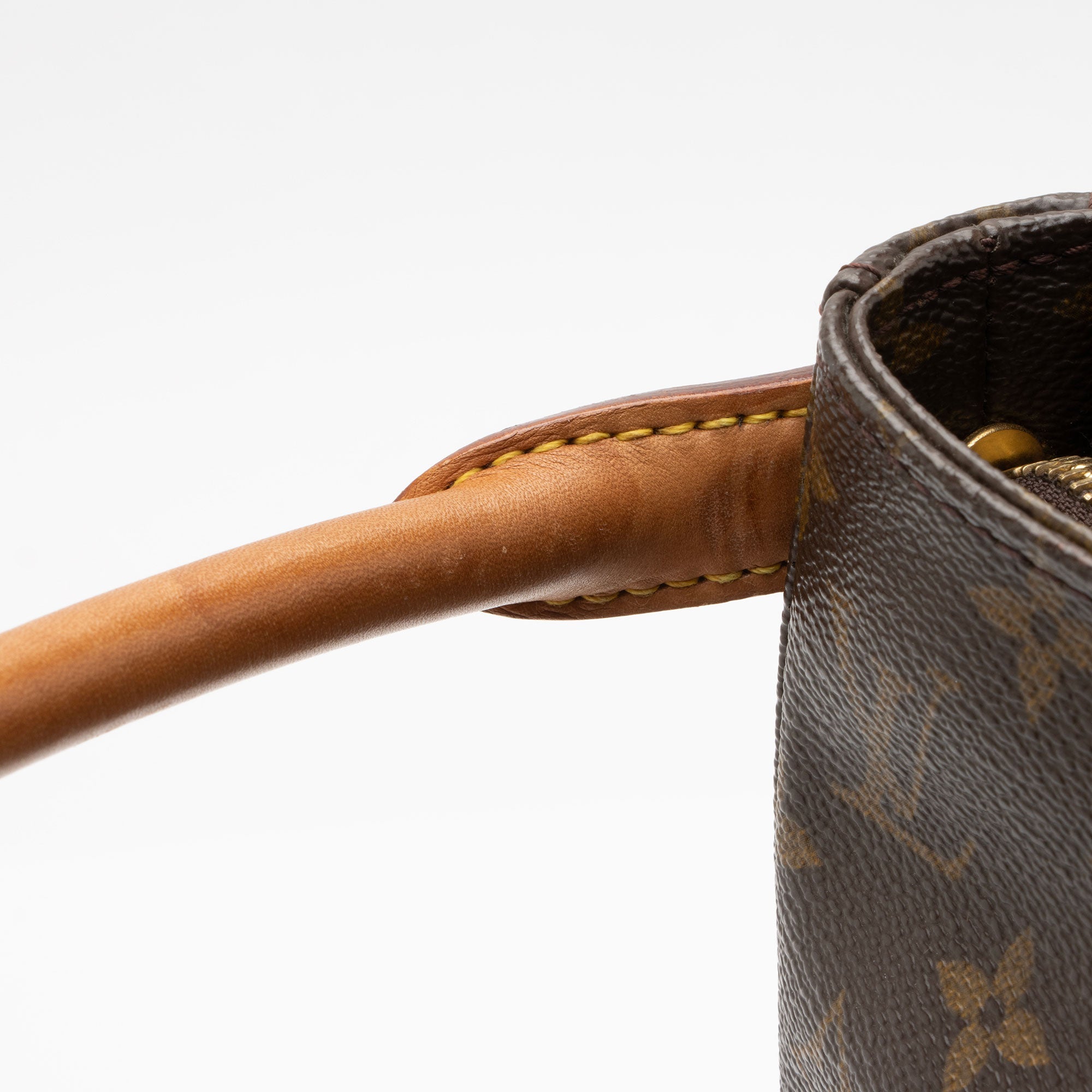 Louis Vuitton Vintage Monogram Canvas Looping GM Shoulder Bag (SHF-r6UvIA)