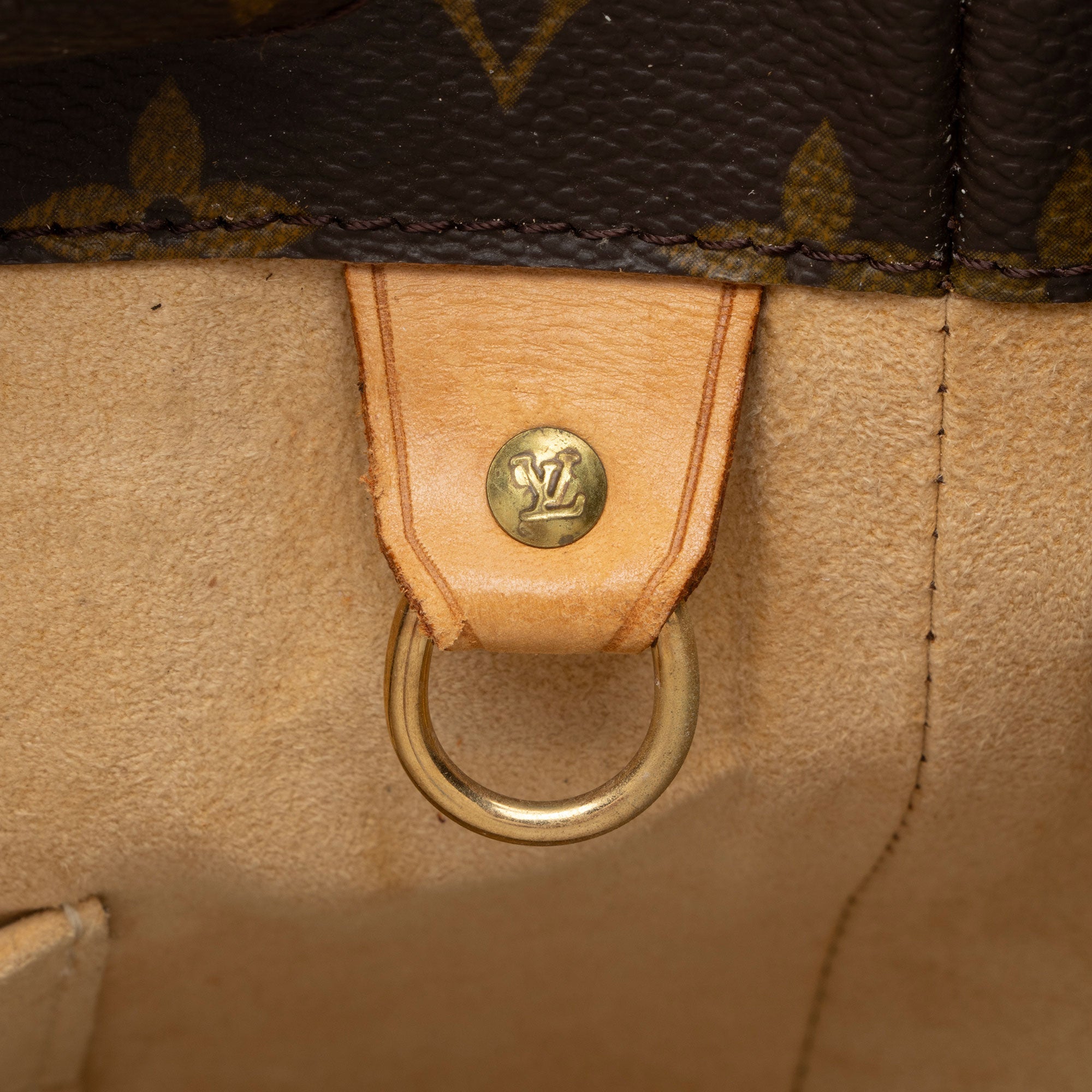 Louis Vuitton Vintage Monogram Canvas Luco Tote - FINAL SALE (SHF-ErDN2y)