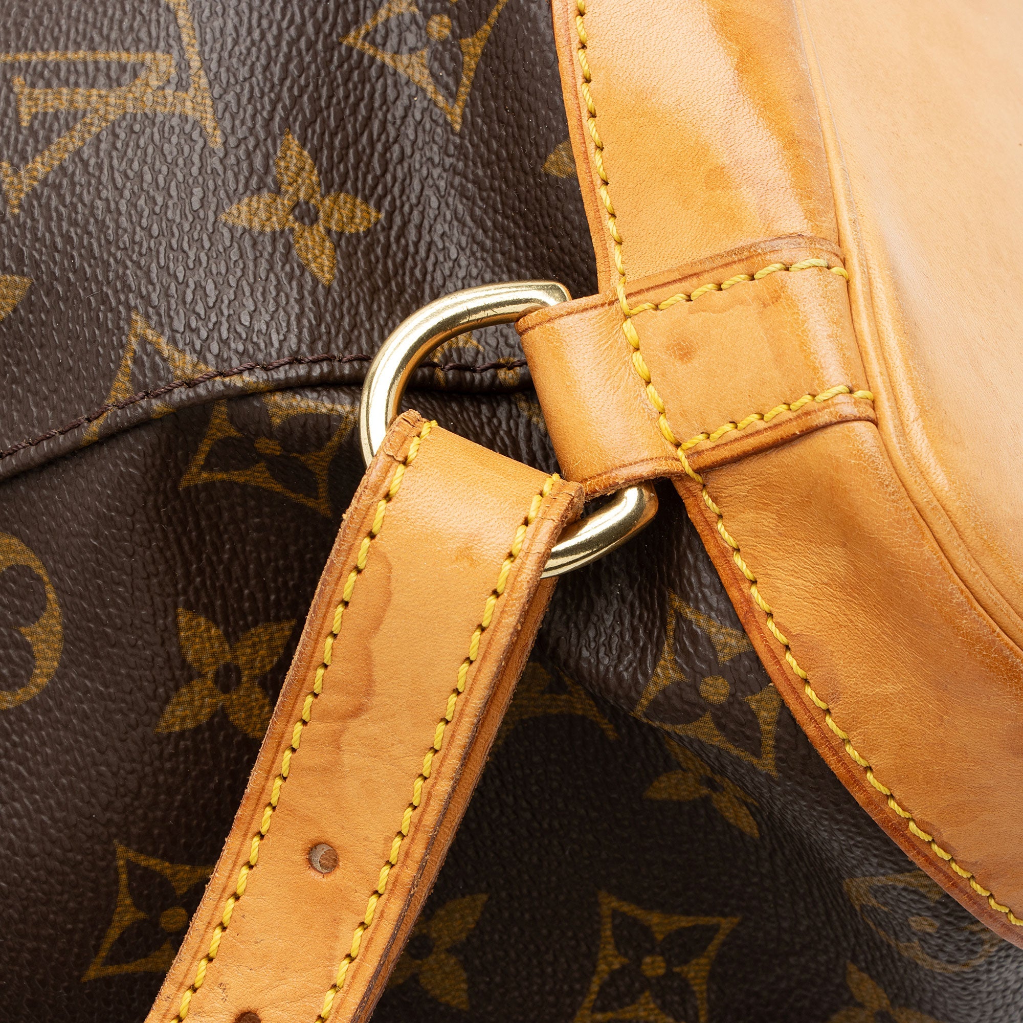 Louis Vuitton Vintage Monogram Canvas Montsouris GM Backpack (SHF-Es3qGQ)