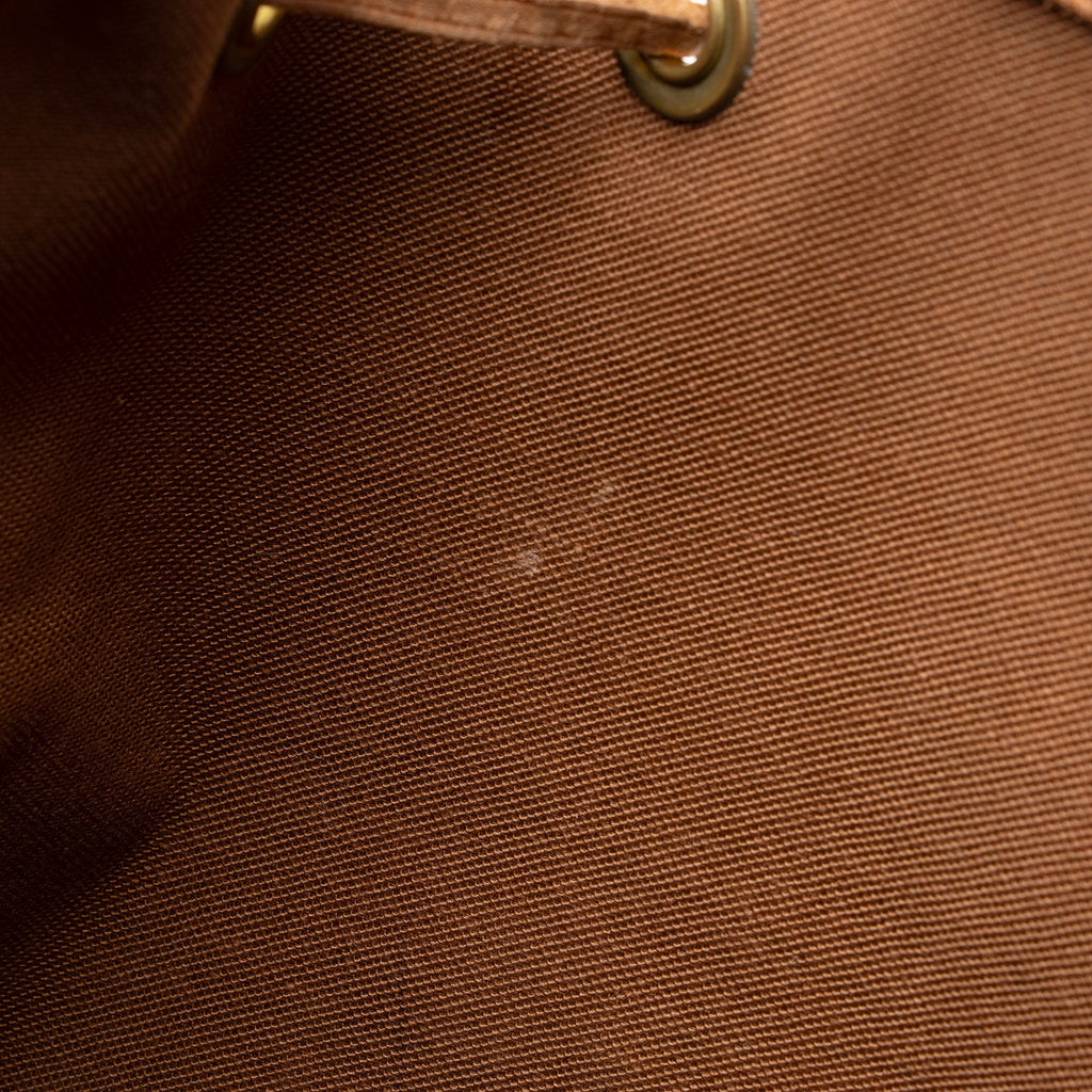 Louis Vuitton Vintage Monogram Canvas Montsouris MM Backpack - FINAL SALE (SHF-F8fFPT)