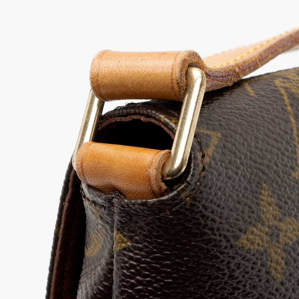 Louis Vuitton Vintage Monogram Canvas Musette Tango Shoulder Bag (SHF-nQS5lD)