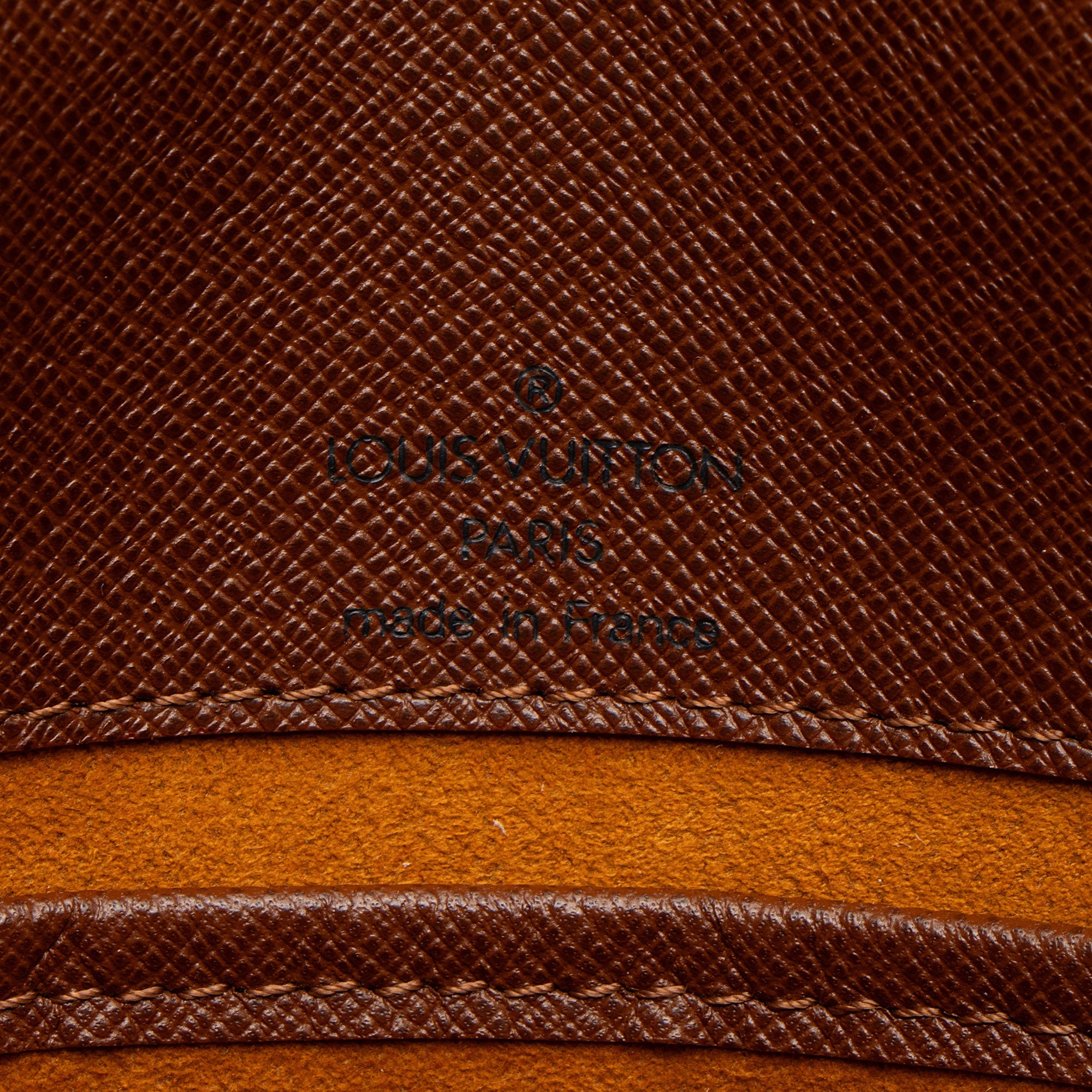 Louis Vuitton Vintage Monogram Canvas Musette Tango Shoulder Bag (SHF-1tVxAu)