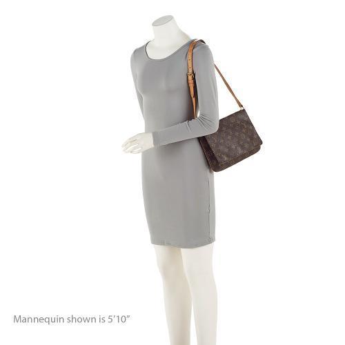 Louis Vuitton Vintage Monogram Canvas Musette Tango Shoulder Bag (SHF-1tVxAu)