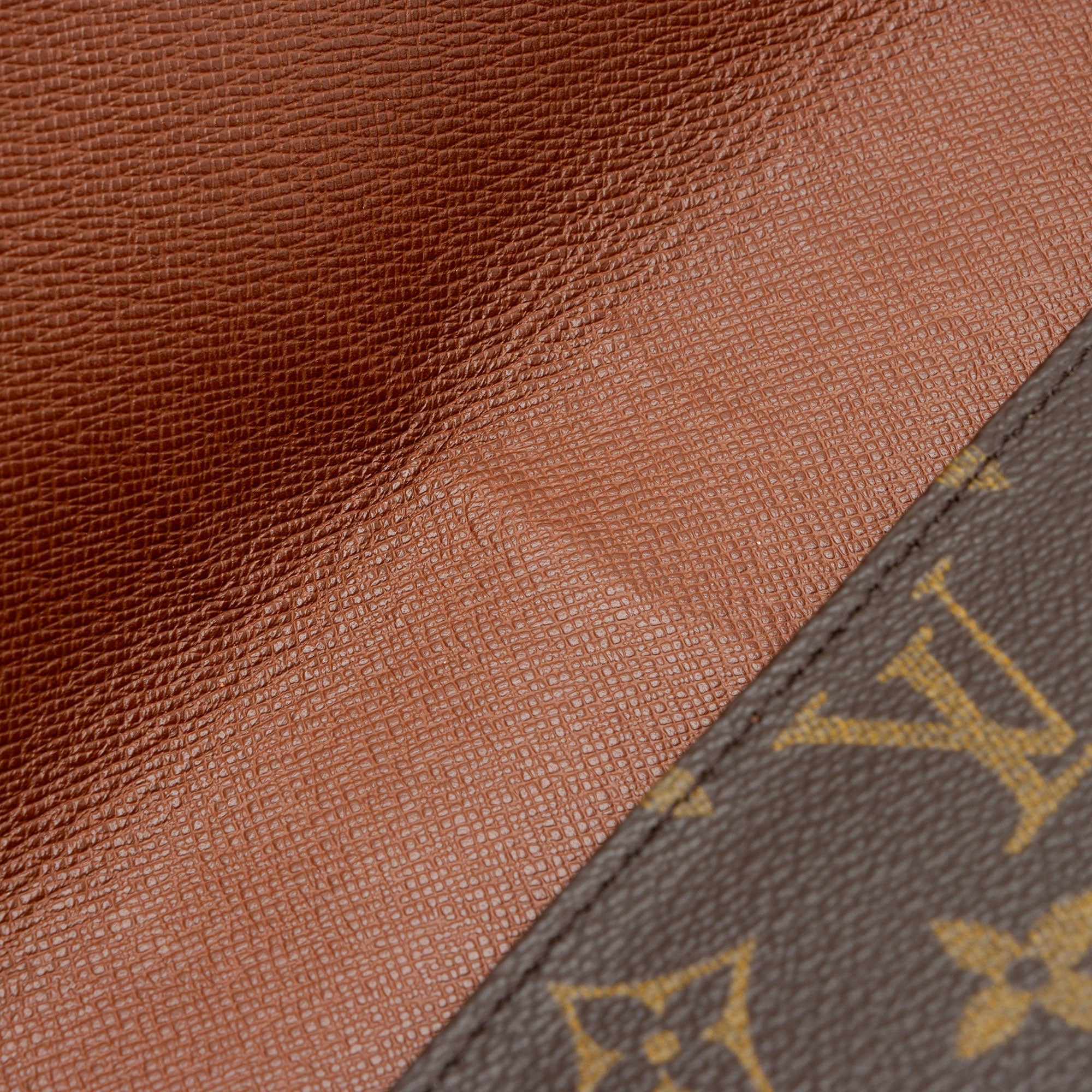 Louis Vuitton Vintage Monogram Canvas Musette Tango Shoulder Bag (SHF-oOBz9o)