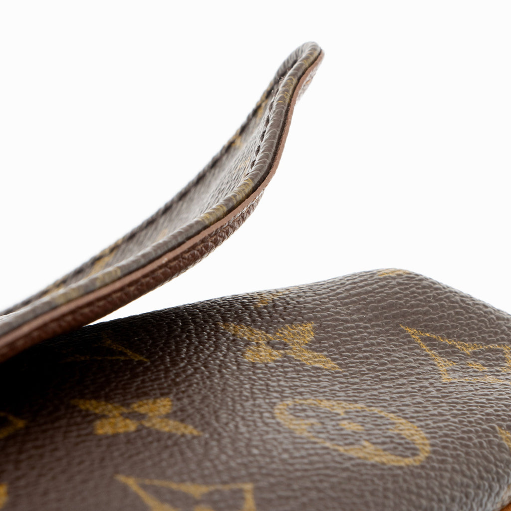 Louis Vuitton Vintage Monogram Canvas Musette Tango Shoulder Bag (SHF-oOBz9o)