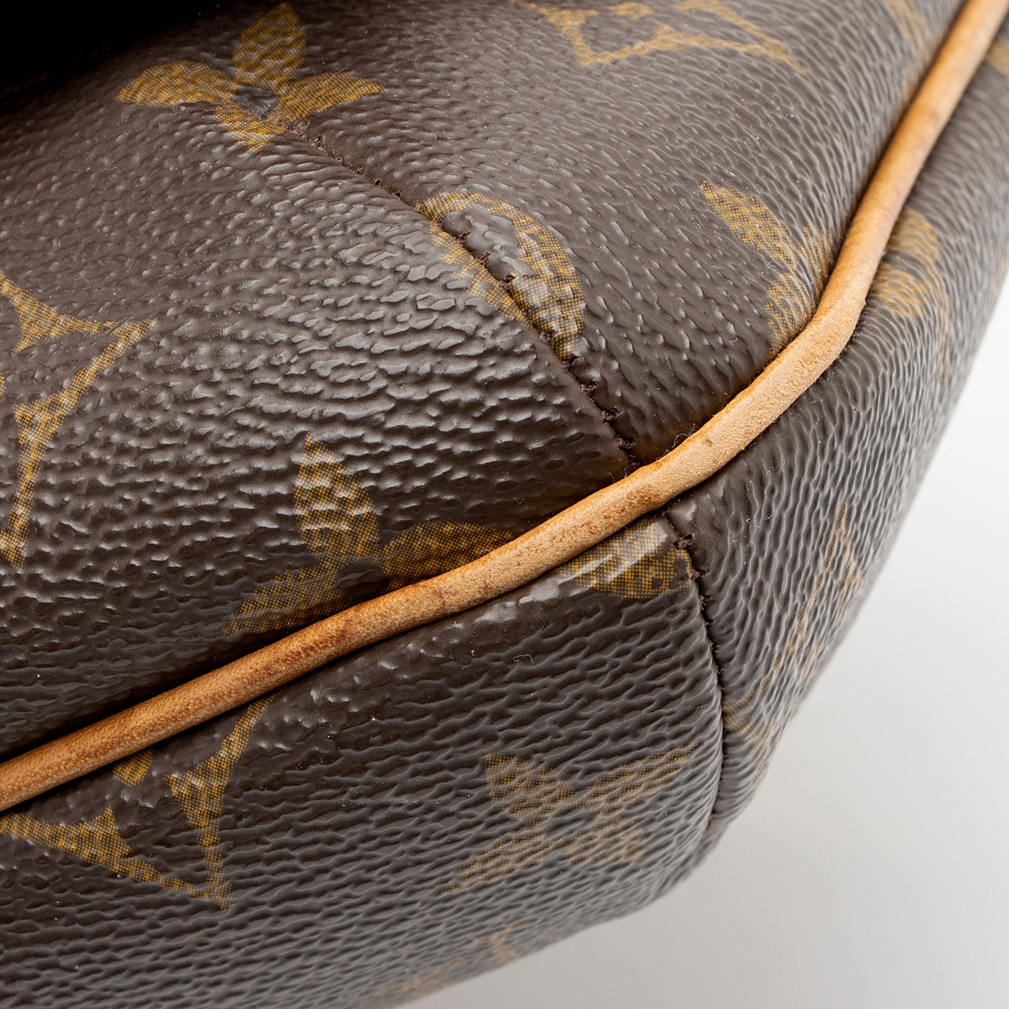 Louis Vuitton Vintage Monogram Canvas Musette Tango Shoulder Bag