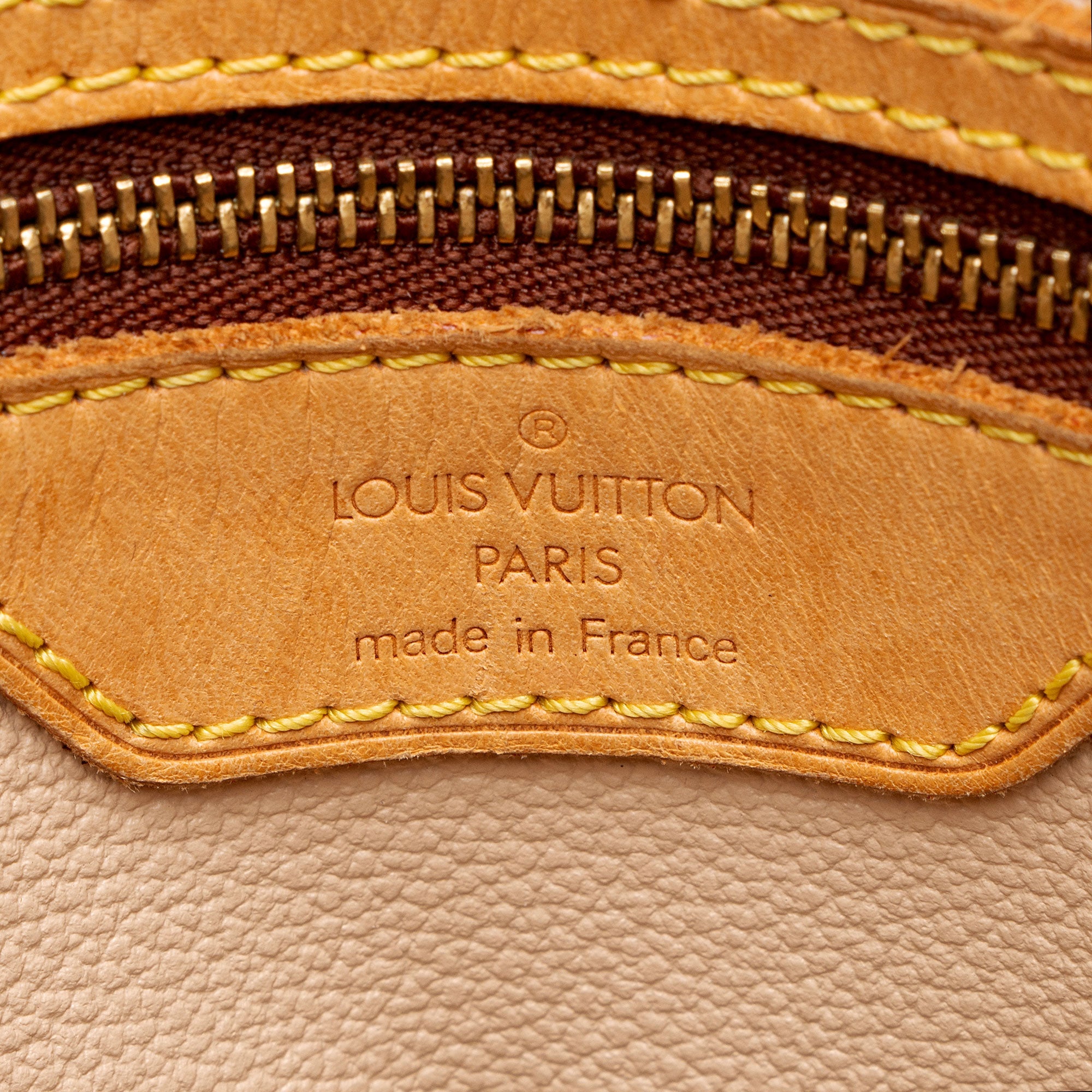 Louis Vuitton Vintage Monogram Canvas Petit Bucket Tote