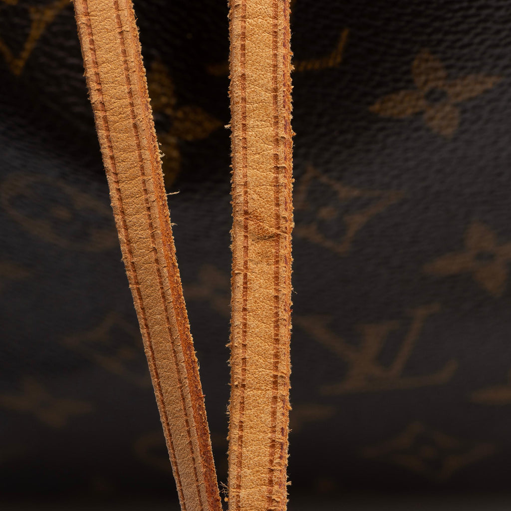 Louis Vuitton Vintage Monogram Canvas Petit Noe Shoulder Bag (SHF-zd0wVH)