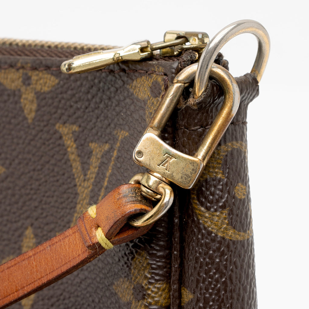 Louis Vuitton Vintage Monogram Canvas Pochette Accessoires (SHF-vNy0cb)