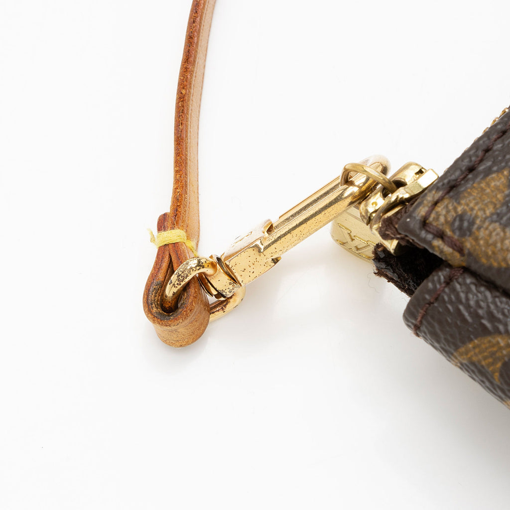 Louis Vuitton Vintage Monogram Canvas Pochette Accessoires