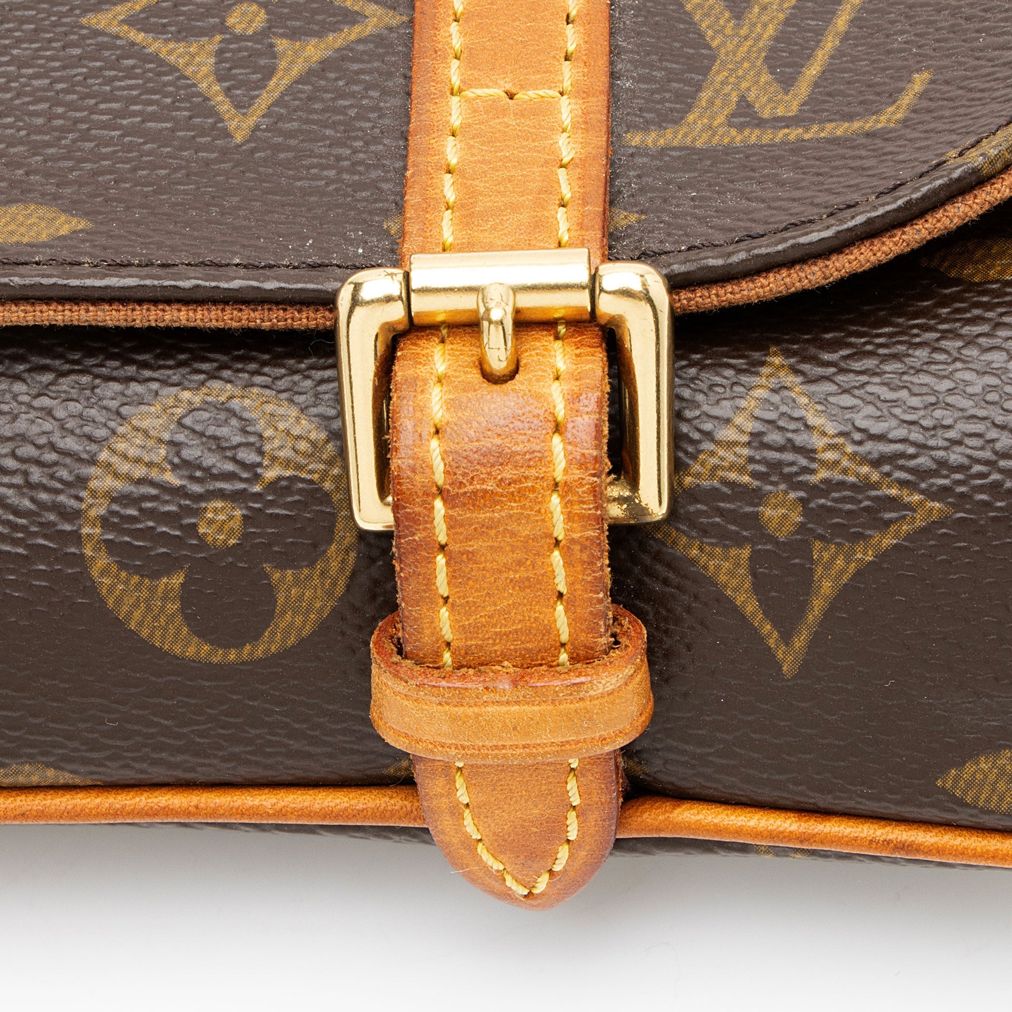 Louis Vuitton Vintage Monogram Canvas Pochette Marelle Clutch