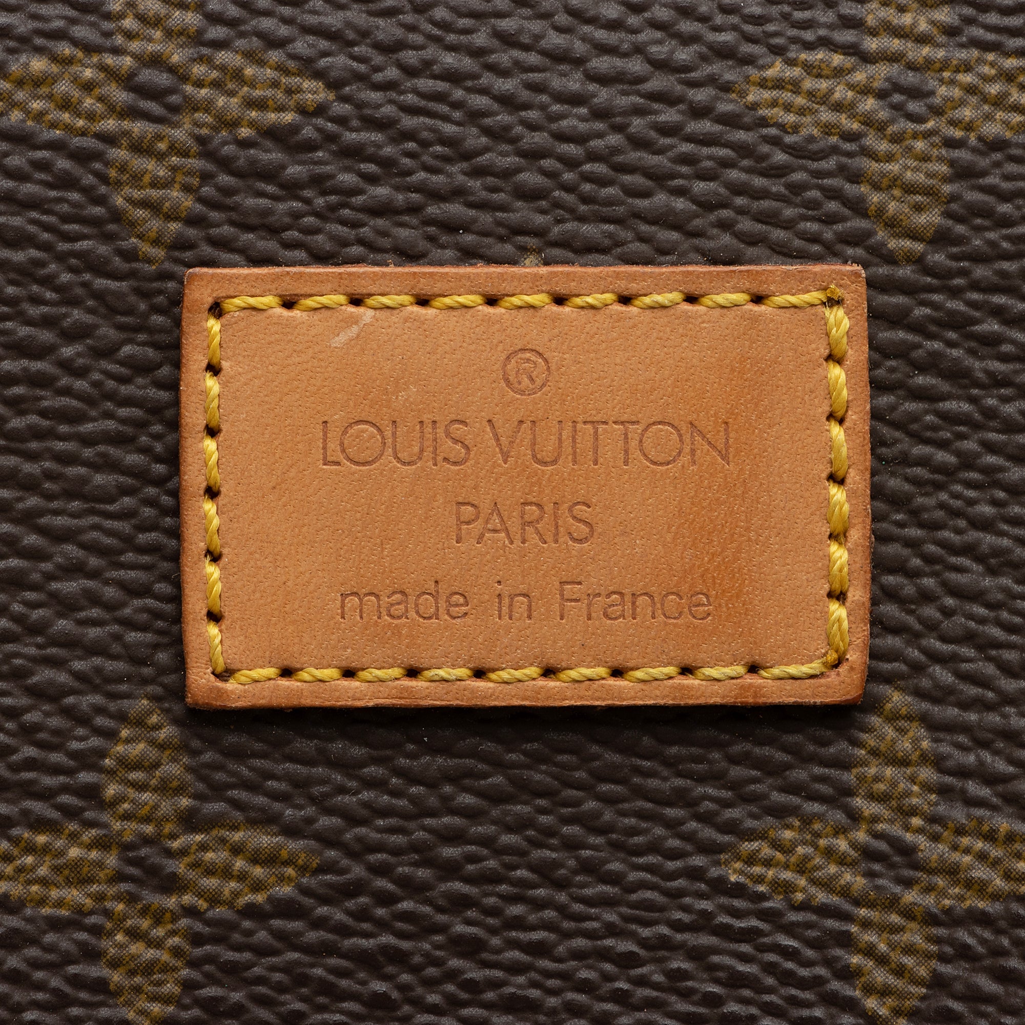 Louis Vuitton Vintage Monogram Canvas Saumur 35 Messenger Bag (SHF-sIW7oS)