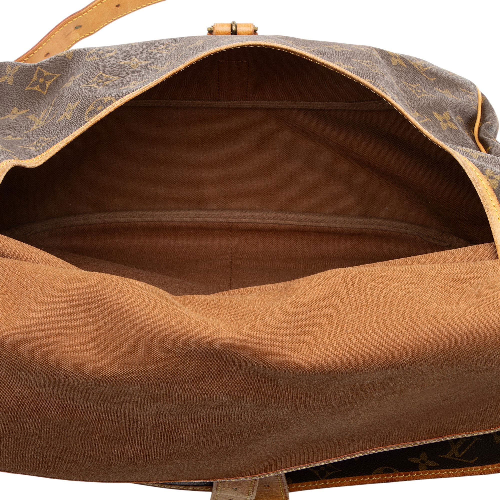 Louis Vuitton Vintage Monogram Canvas Saumur 35 Messenger