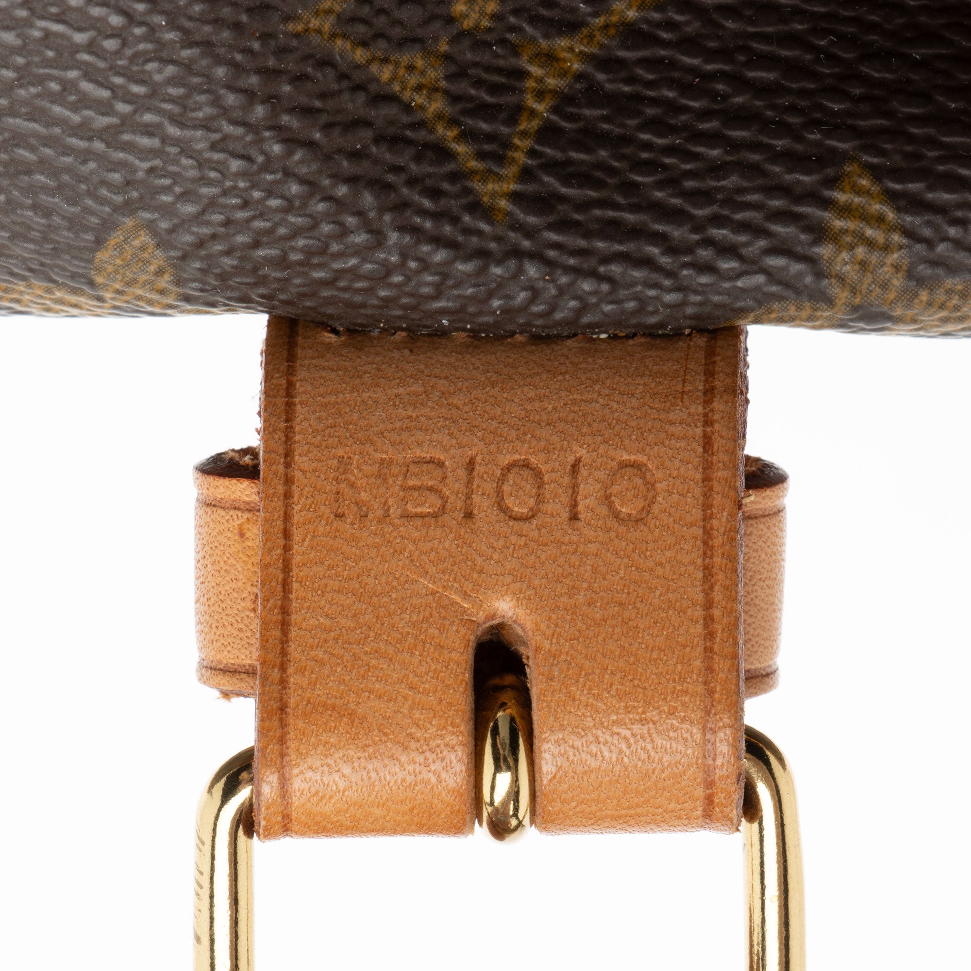 Louis Vuitton Vintage Monogram Canvas Saumur 35 Messenger