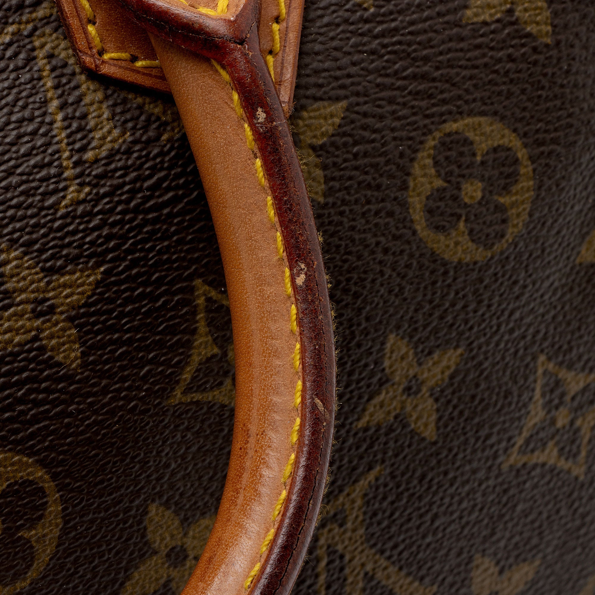 Louis Vuitton Vintage Monogram Canvas Speedy 30 Satchel (SHF-qPZpG7)