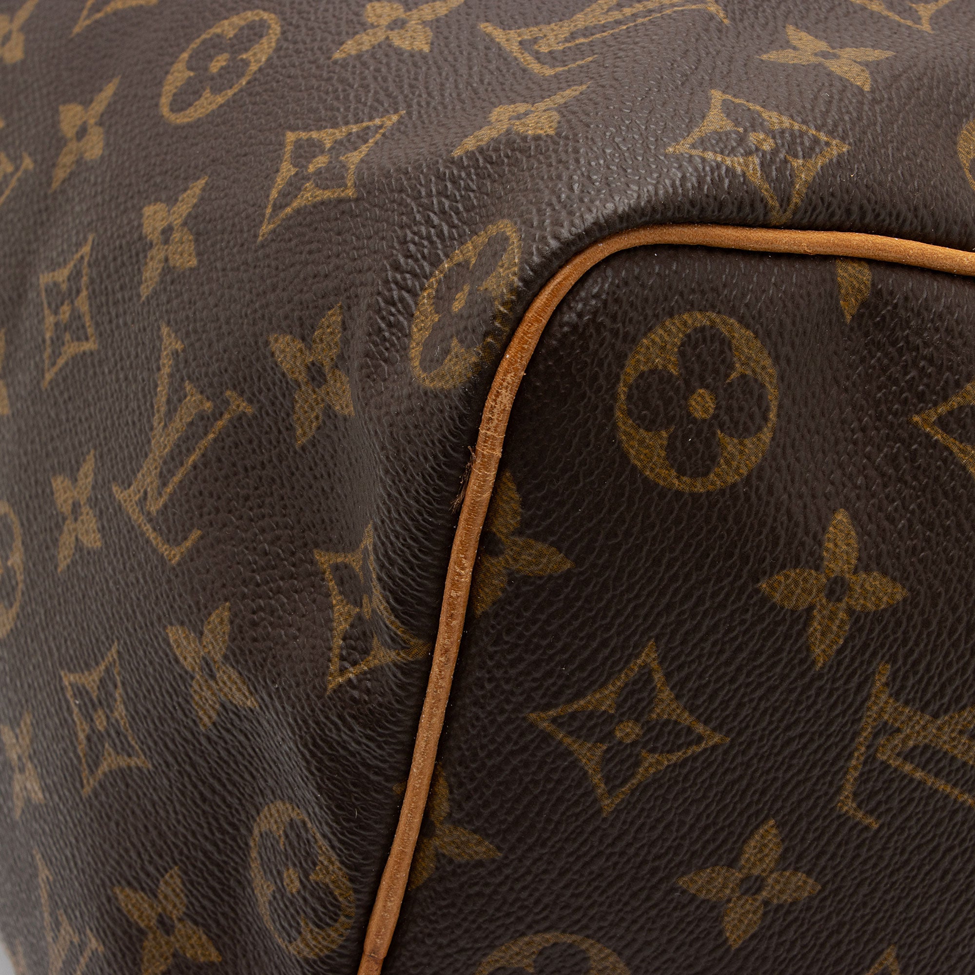 Louis Vuitton Vintage Monogram Canvas Speedy 40 Satchel (SHF-nuboZc)