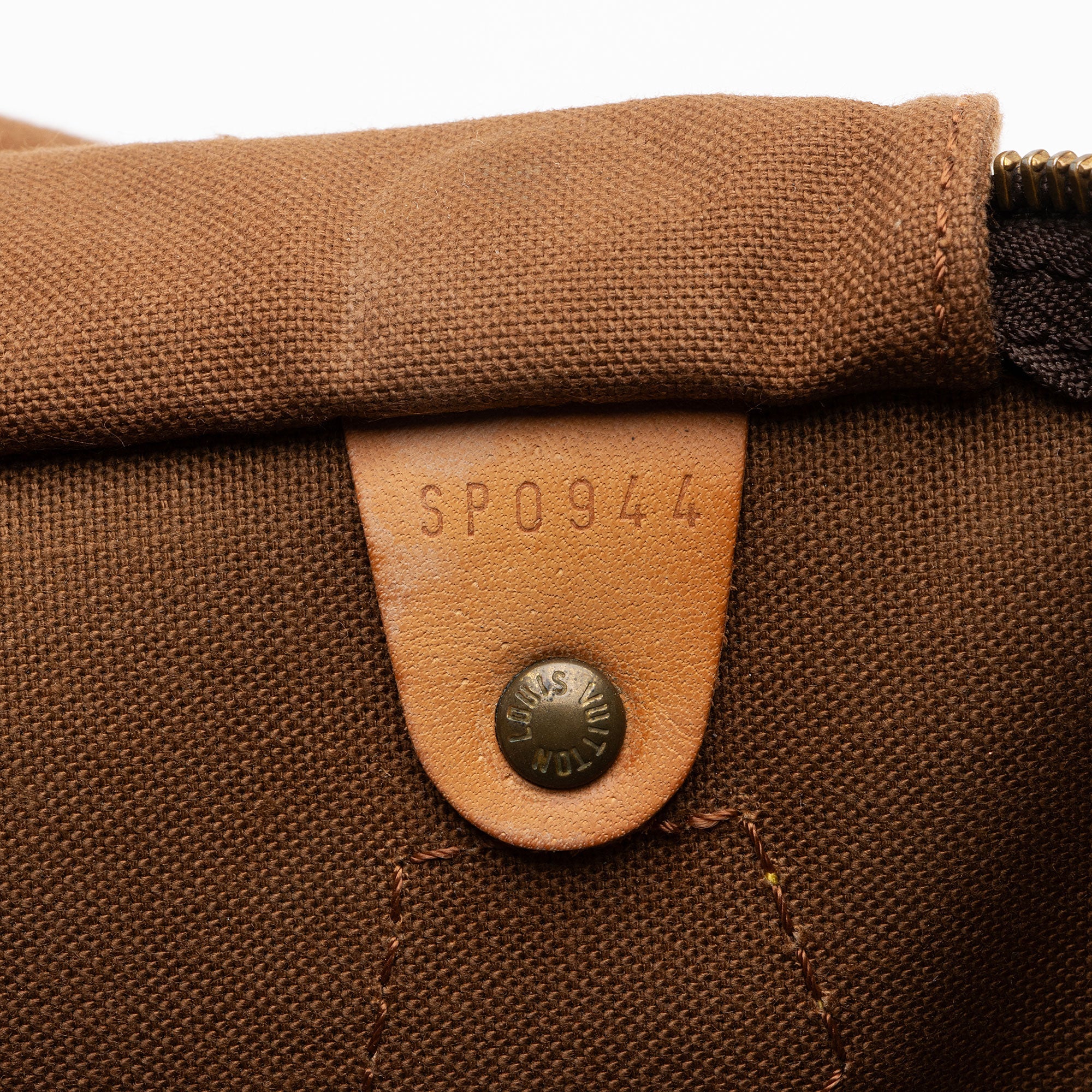 Louis Vuitton Vintage Monogram Canvas Speedy 40 Satchel (SHF-dm0aU9)