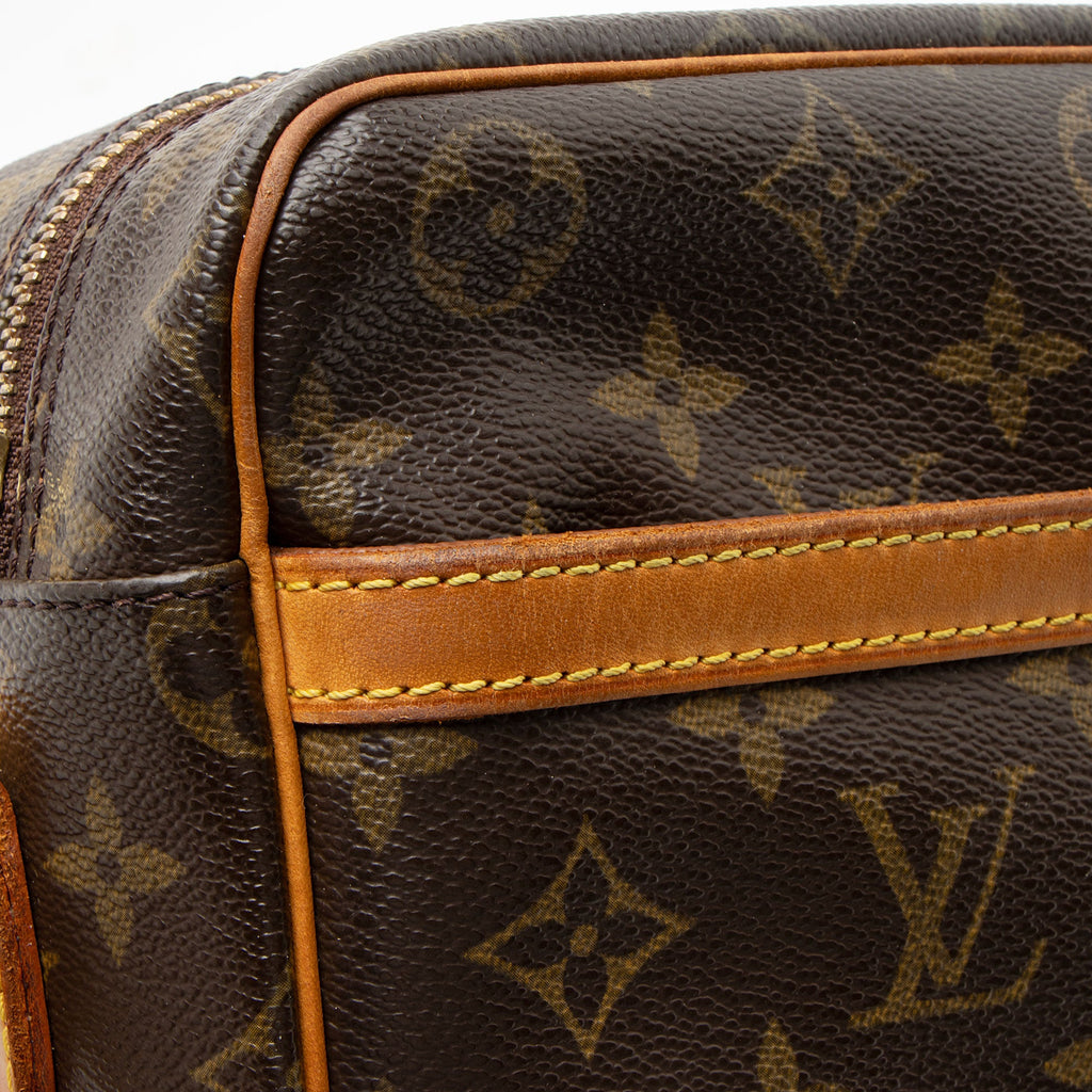 Louis Vuitton Vintage Monogram Canvas Trocadero 30 Shoulder Bag (SHF-P4BReF)