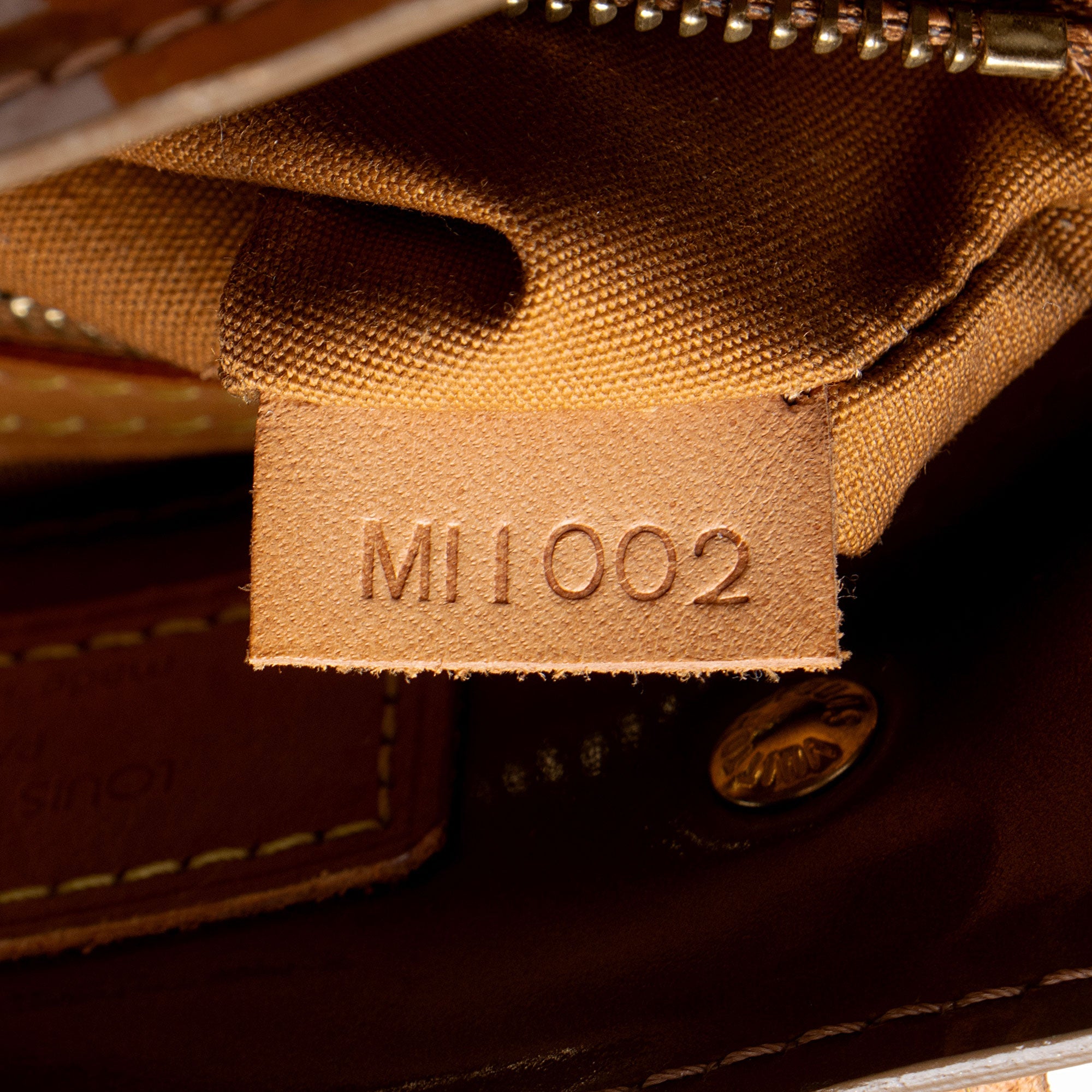 Louis Vuitton Vintage Monogram Vernis Reade PM Tote