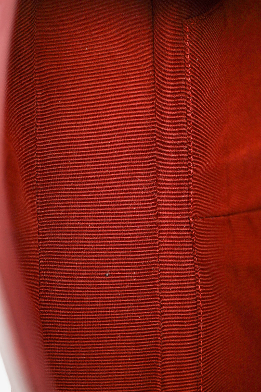 Chanel™ Burgundy Grained Calfskin Stitched Chevron Medium Chic Top Handle