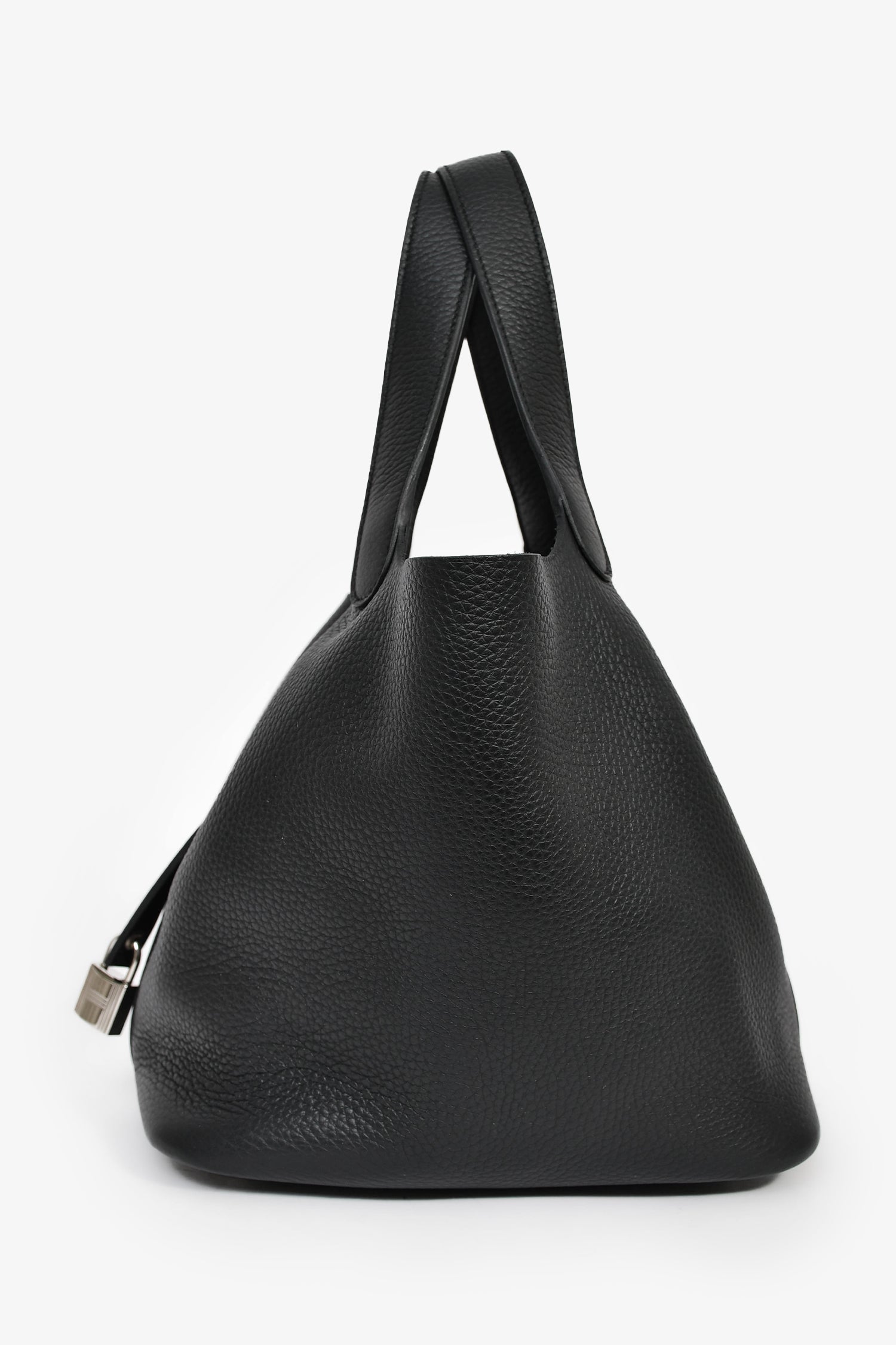 Hermès 2024 Black Clemence Leather Picotin 22