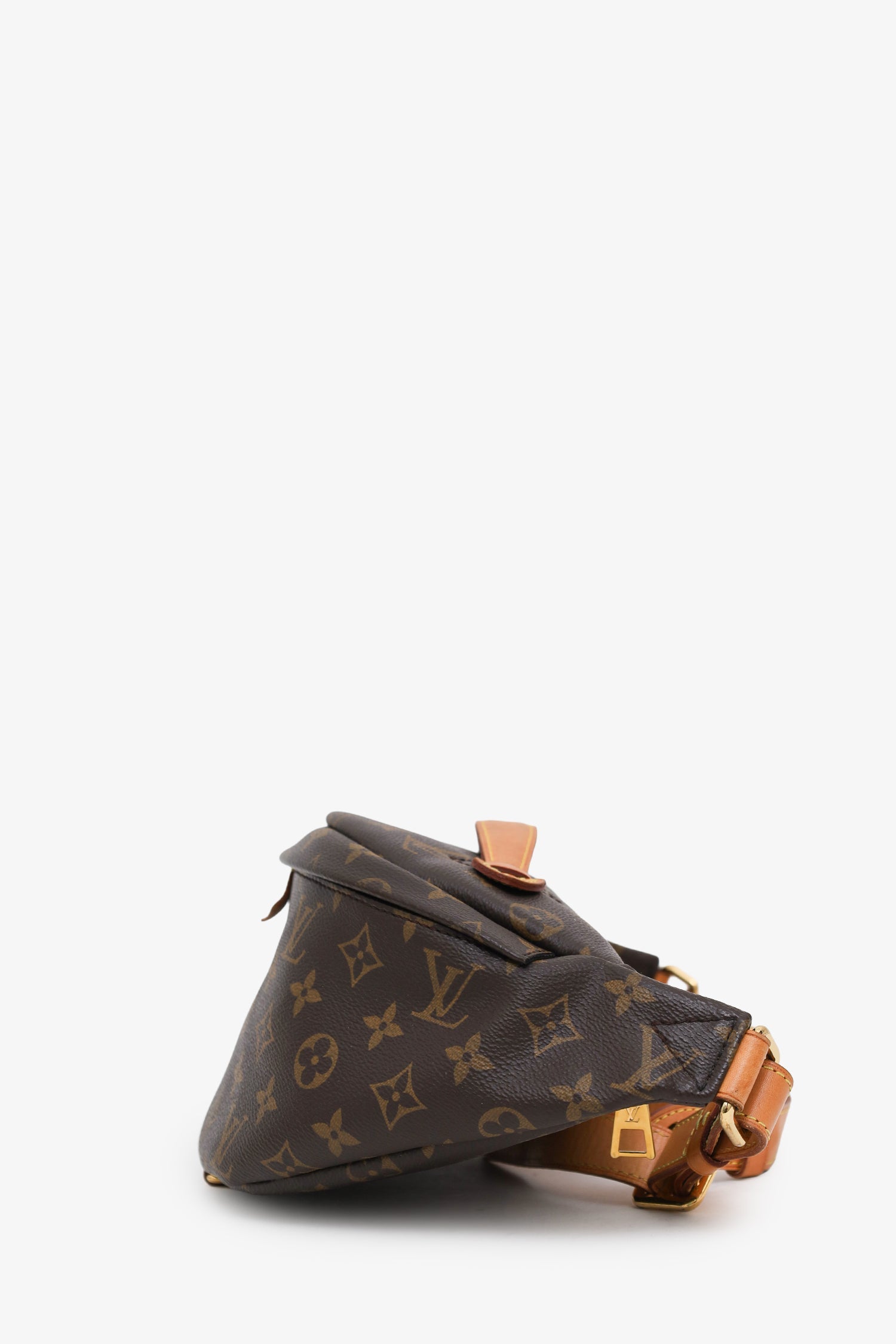 Louis Vuitton Monogram Bumbag MM